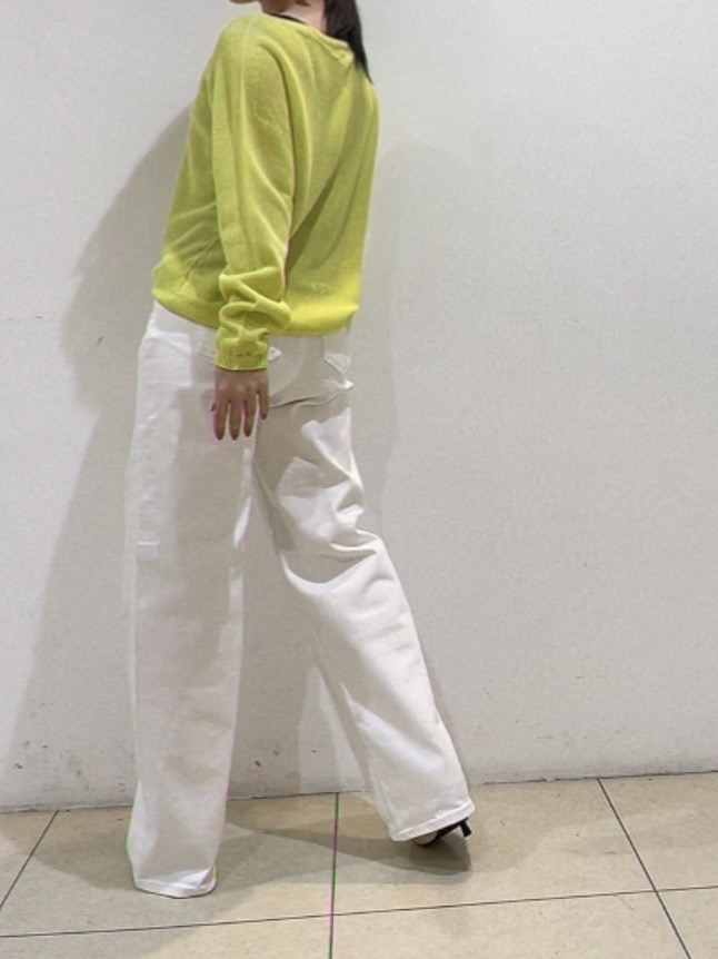 watanabeさんの「UNTITLED｜【8色展開/程よい透け感】ドライタッチボートネックニット」を使ったコーディネート