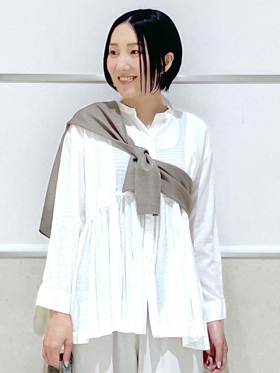 eriko さんの「Dessin｜ボイルブラウス」を使ったコーディネート