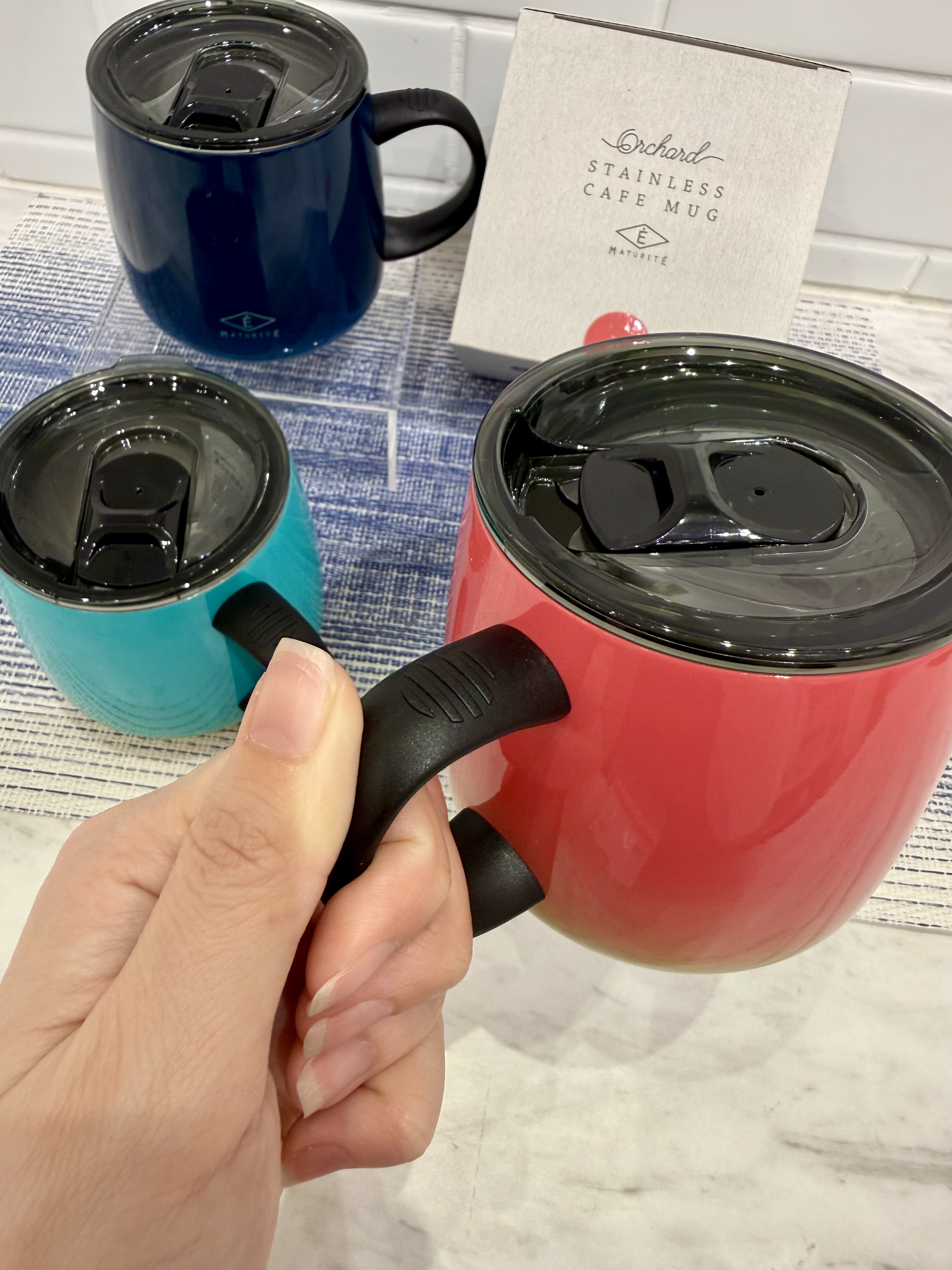 きのこさんの「212 KITCHEN STORE｜オーチャード蓋つきステンレスマグ Apricot」を使ったコーディネート