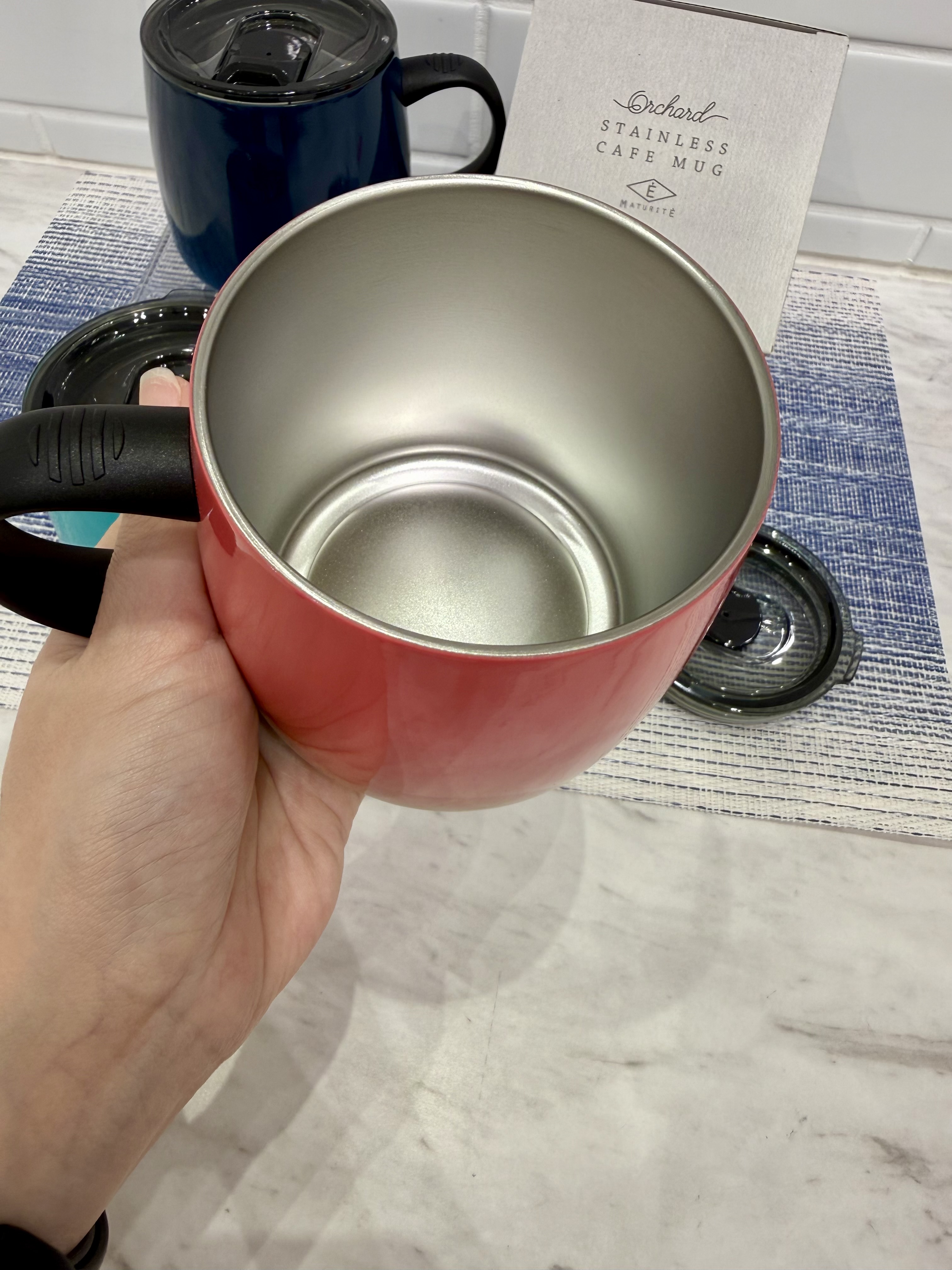 きのこさんの「212 KITCHEN STORE｜オーチャード蓋つきステンレスマグ Apricot」を使ったコーディネート