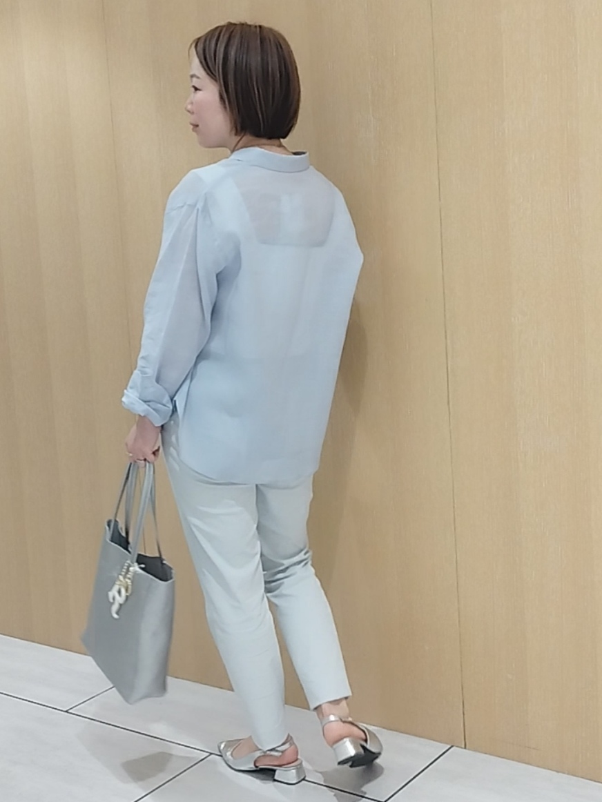 s u g iさんの「UNTITLED｜【接触冷感】ドライタッチシャツ」を使ったコーディネート