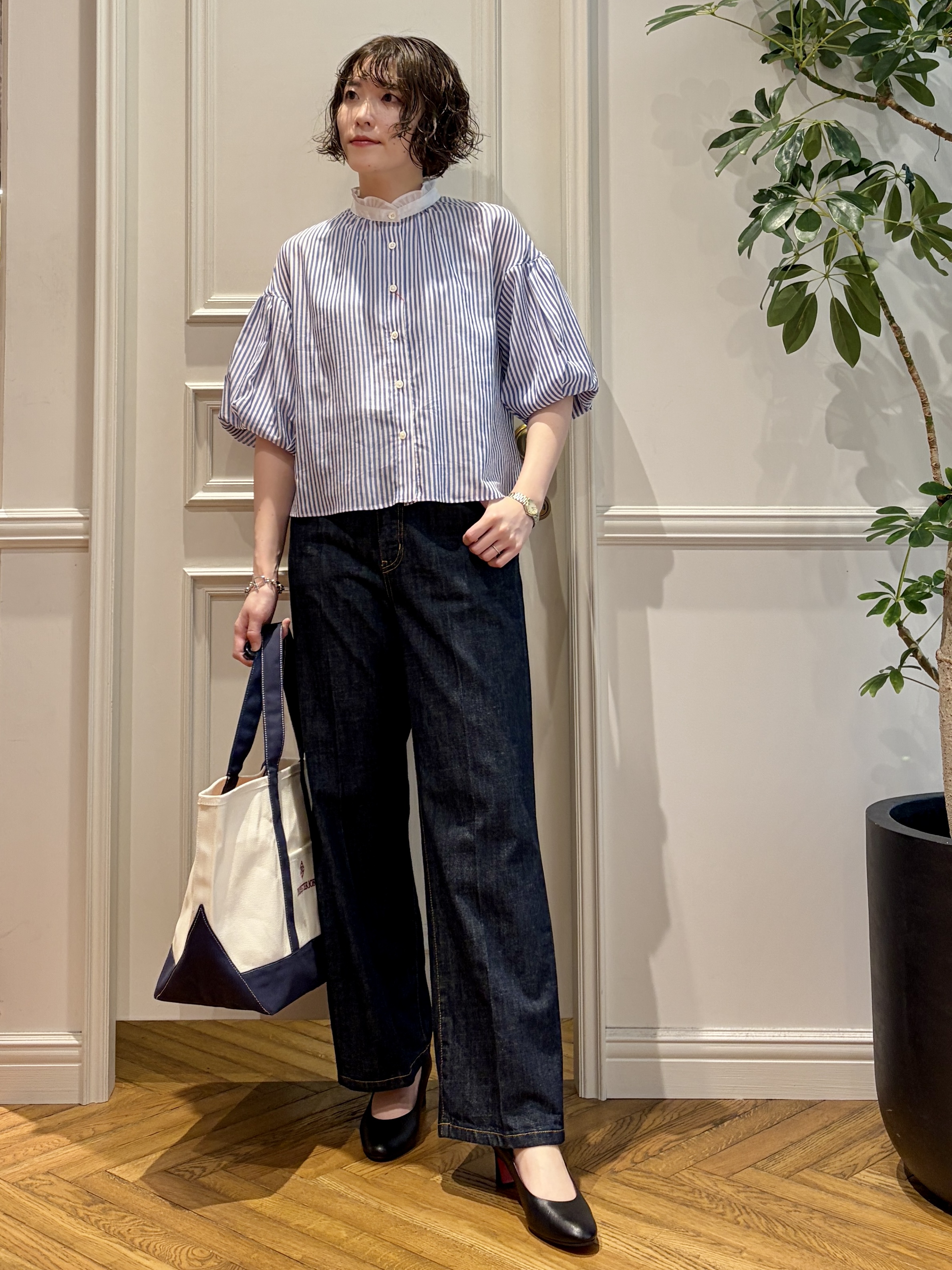 nakaoさんの「DRESSTERIOR｜◆【otonaMUSE5月号掲載/ウォッシャブル】ロンドンストライプクレリックブラウス」を使ったコーディネート