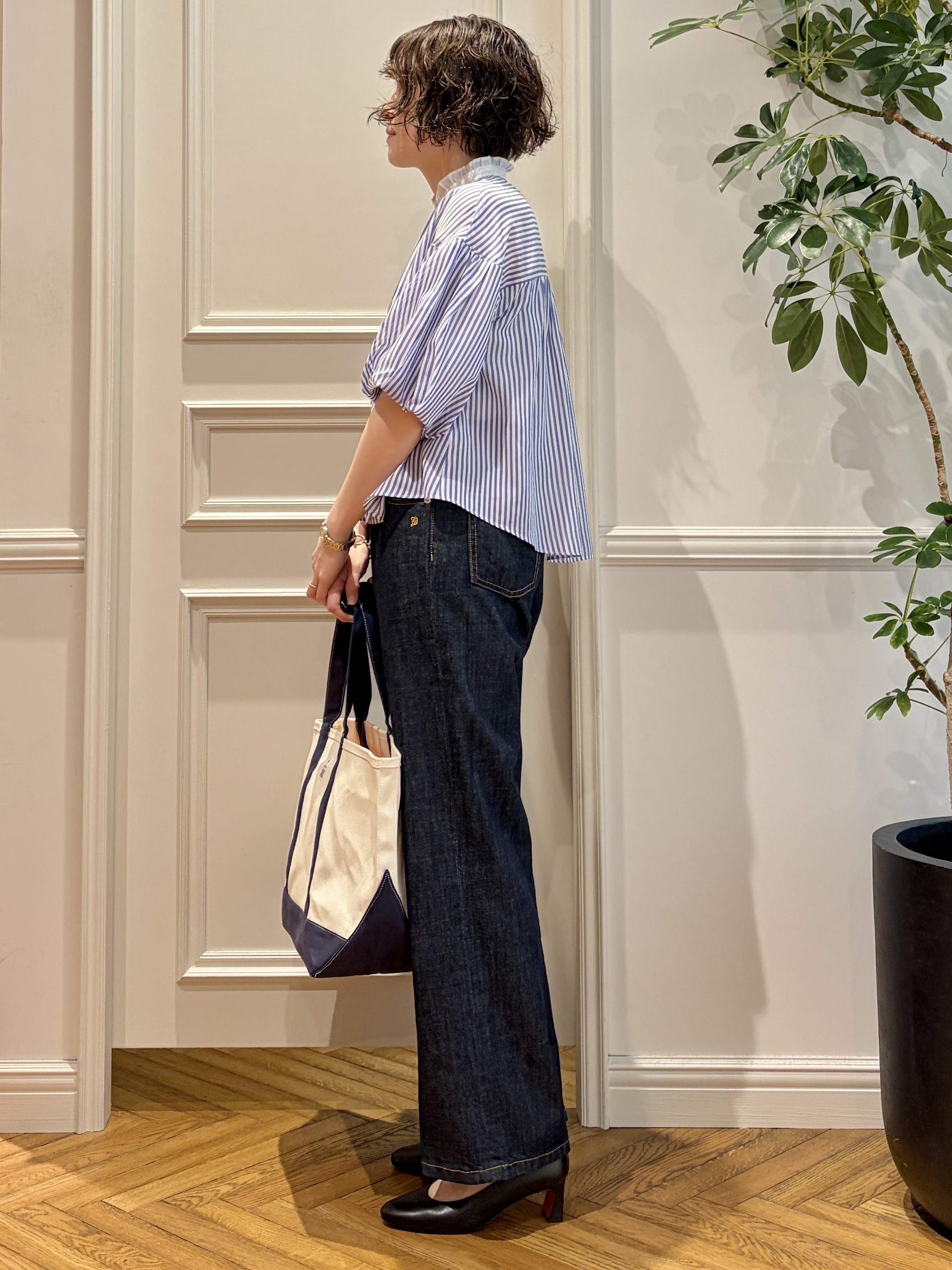 nakaoさんの「DRESSTERIOR｜◆【otonaMUSE5月号掲載/ウォッシャブル】ロンドンストライプクレリックブラウス」を使ったコーディネート