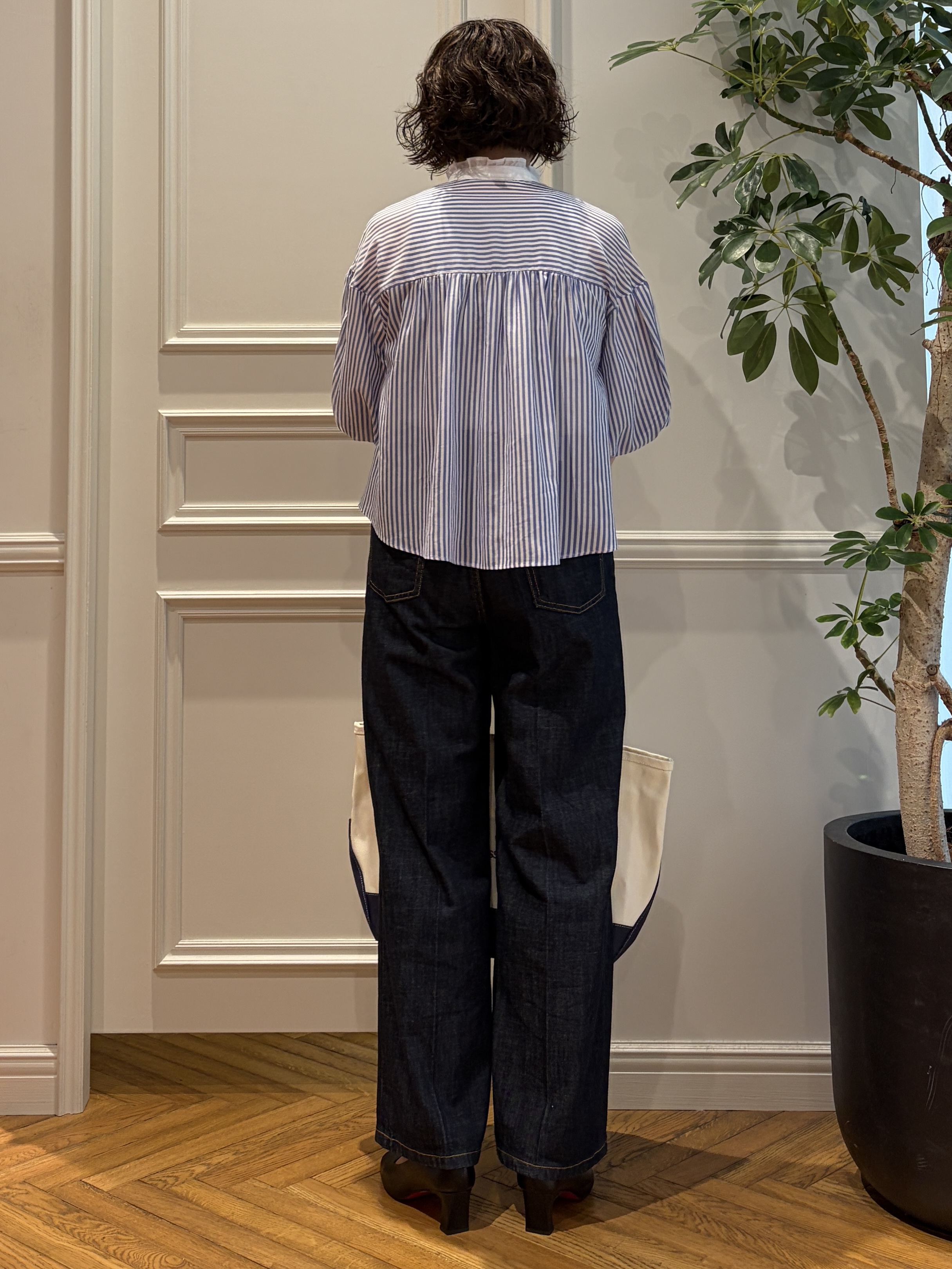 nakaoさんの「DRESSTERIOR｜◆【otonaMUSE5月号掲載/ウォッシャブル】ロンドンストライプクレリックブラウス」を使ったコーディネート