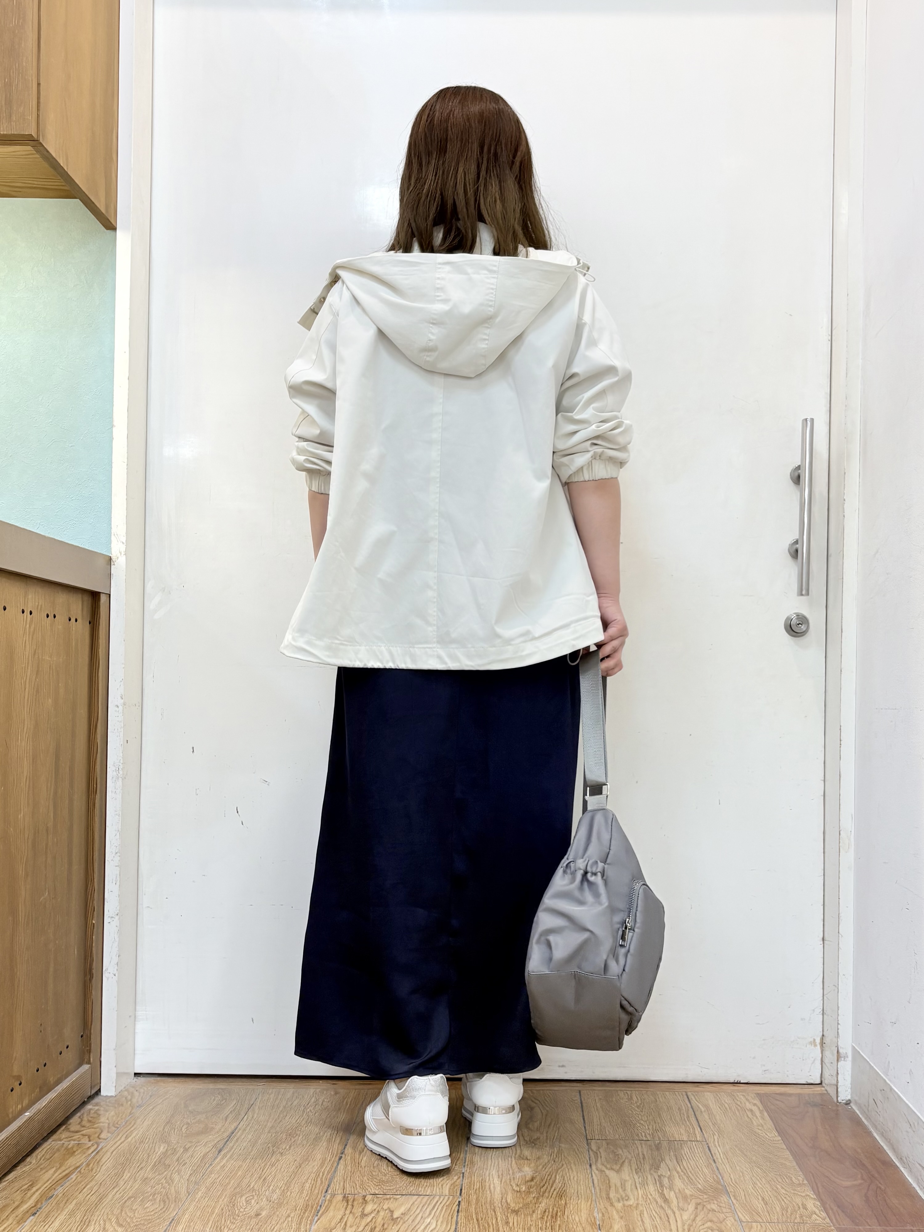 だいわさんの「SHOO･LA･RUE｜【防花粉/高レビュー】きれいもかっこいいも叶える 欲張りマウンテンパーカ」を使ったコーディネート