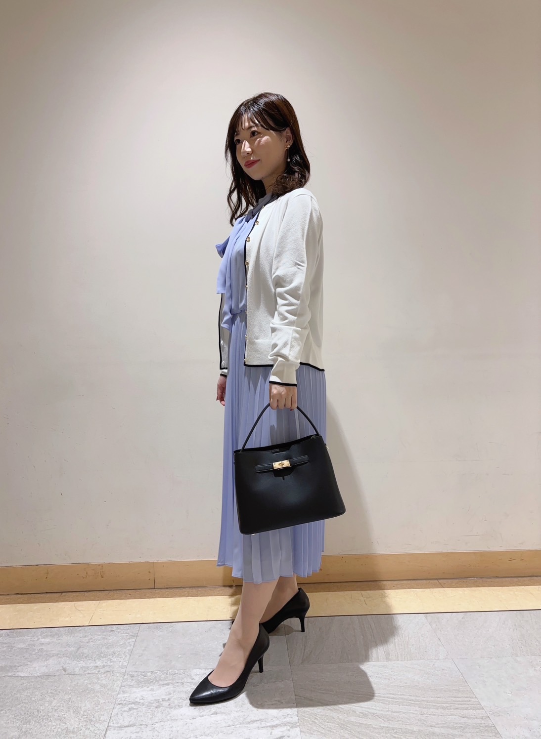 ユナさんの「UNTITLED｜【仕事着/スーツ】ファンシーツイード ジャケット」を使ったコーディネート