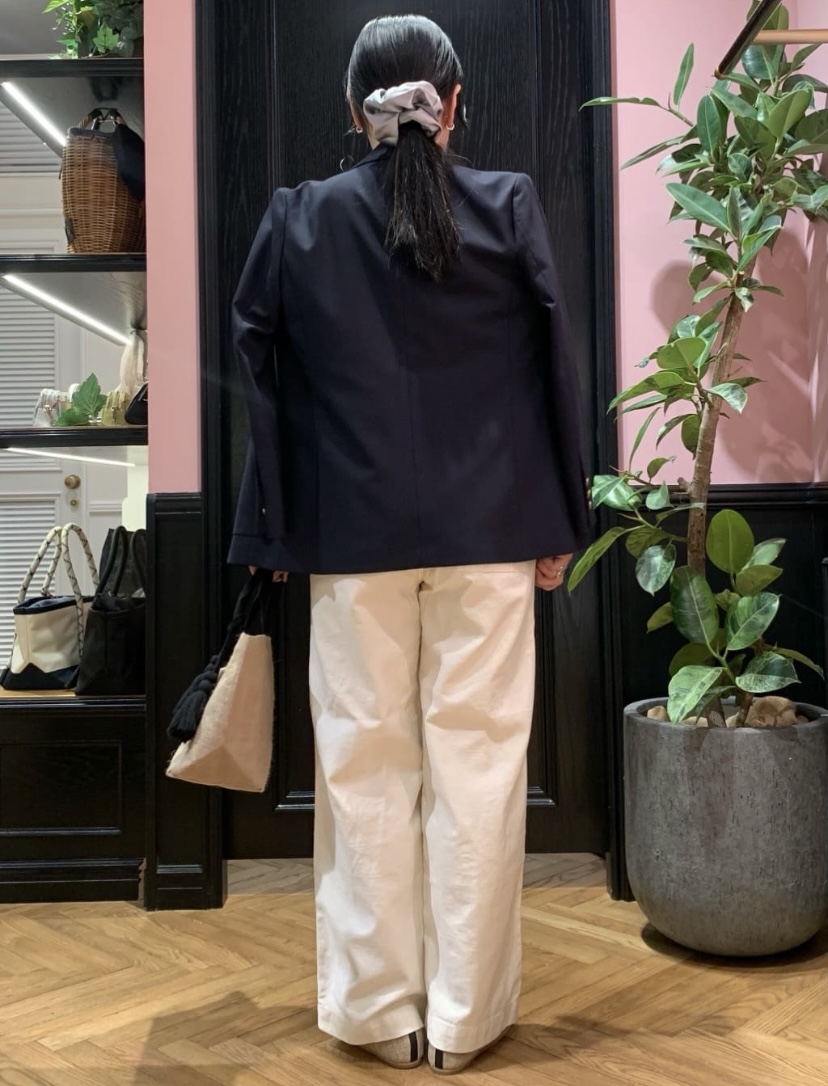 SAKAIさんの「DRESSTERIOR｜コンフォート ダブルブレザー」を使ったコーディネート