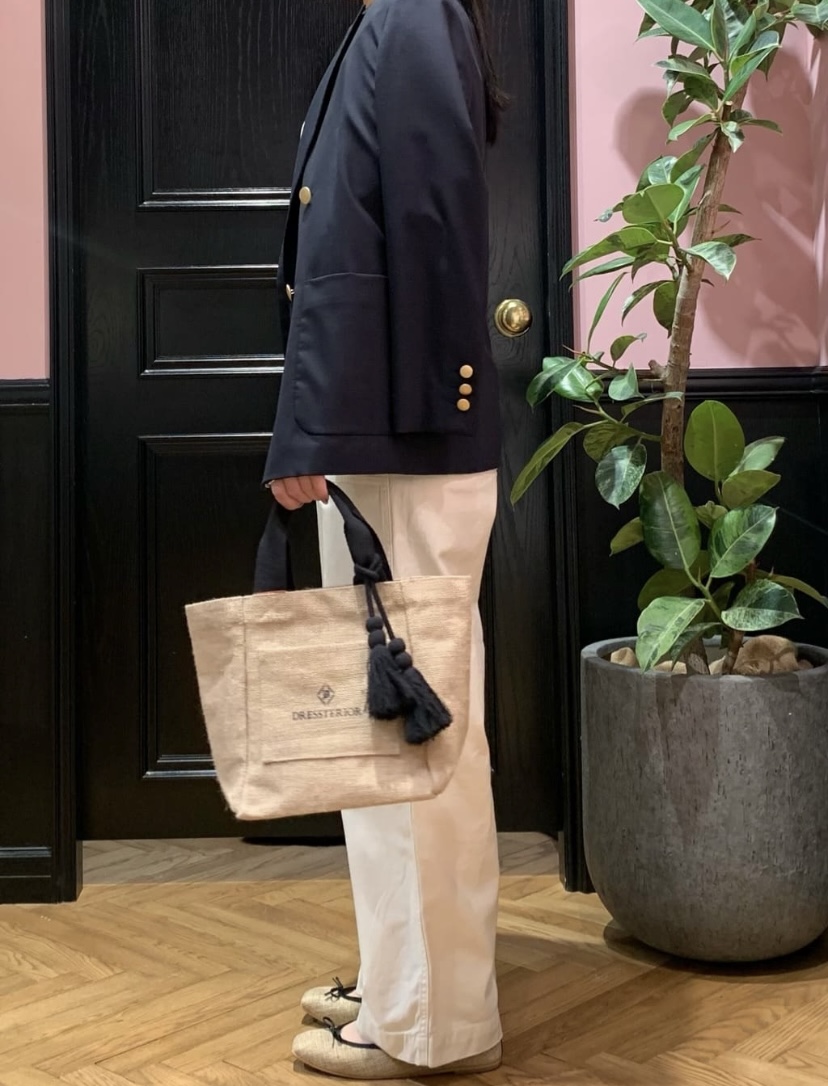 SAKAIさんの「DRESSTERIOR｜コンフォート ダブルブレザー」を使ったコーディネート