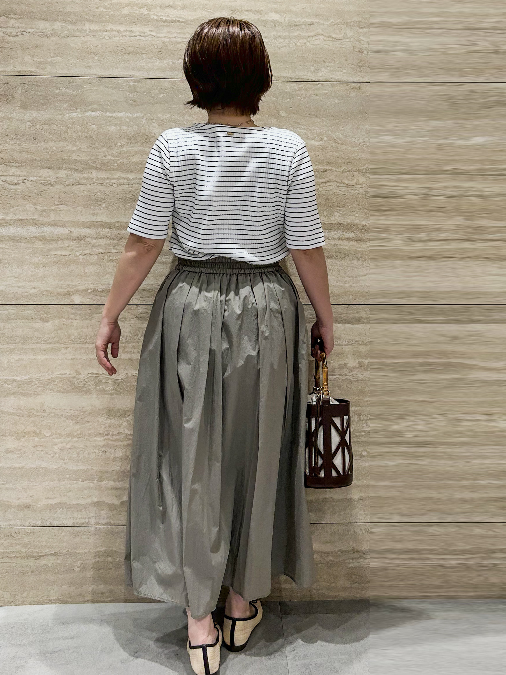 NAMIさんの「OPAQUE.CLIP｜ベーシックリブボートネックカットソー【洗濯機OK】」を使ったコーディネート