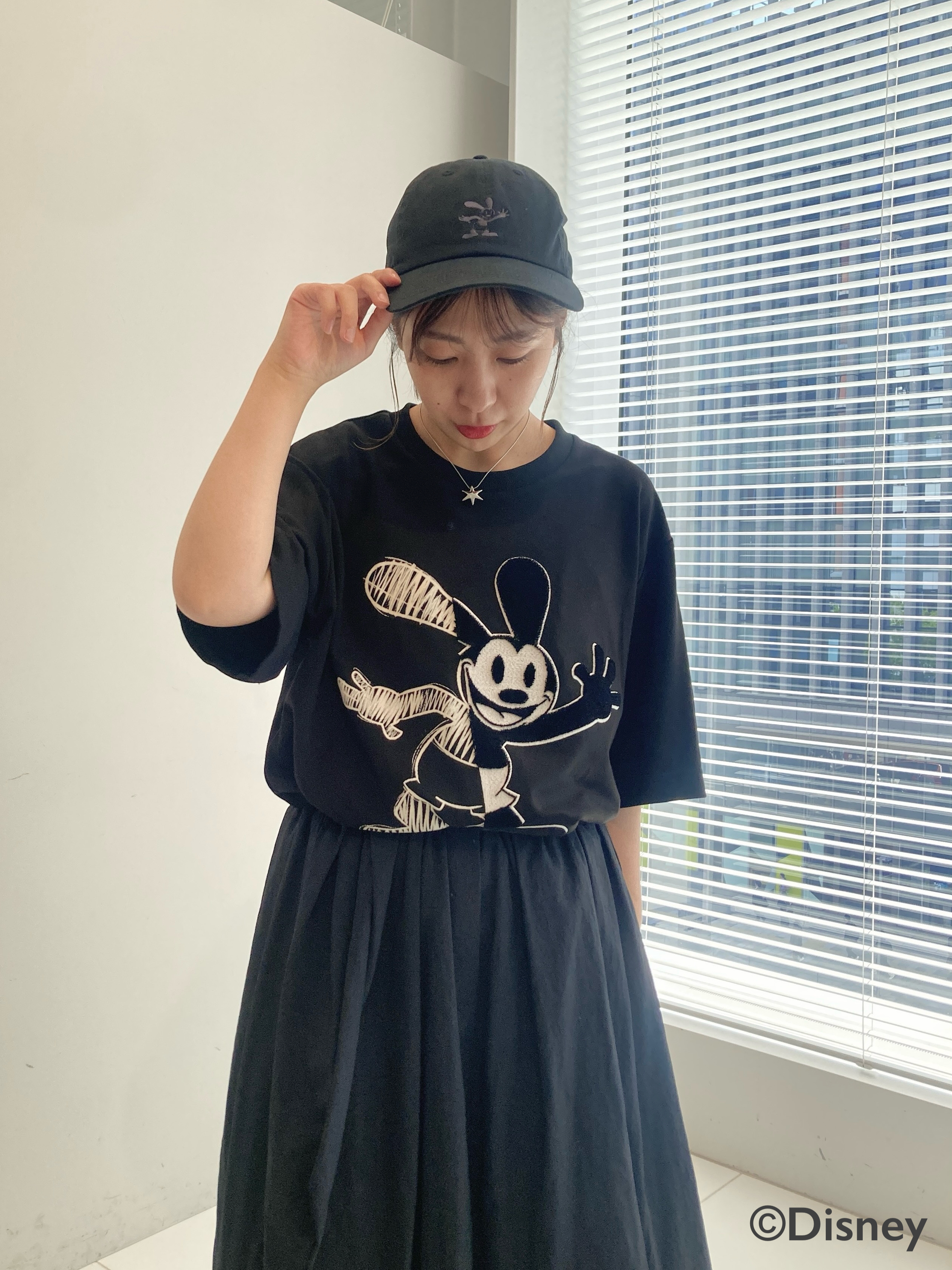 abeさんの「tk.TAKEO KIKUCHI｜Disney capsule collection Tシャツ」を使ったコーディネート