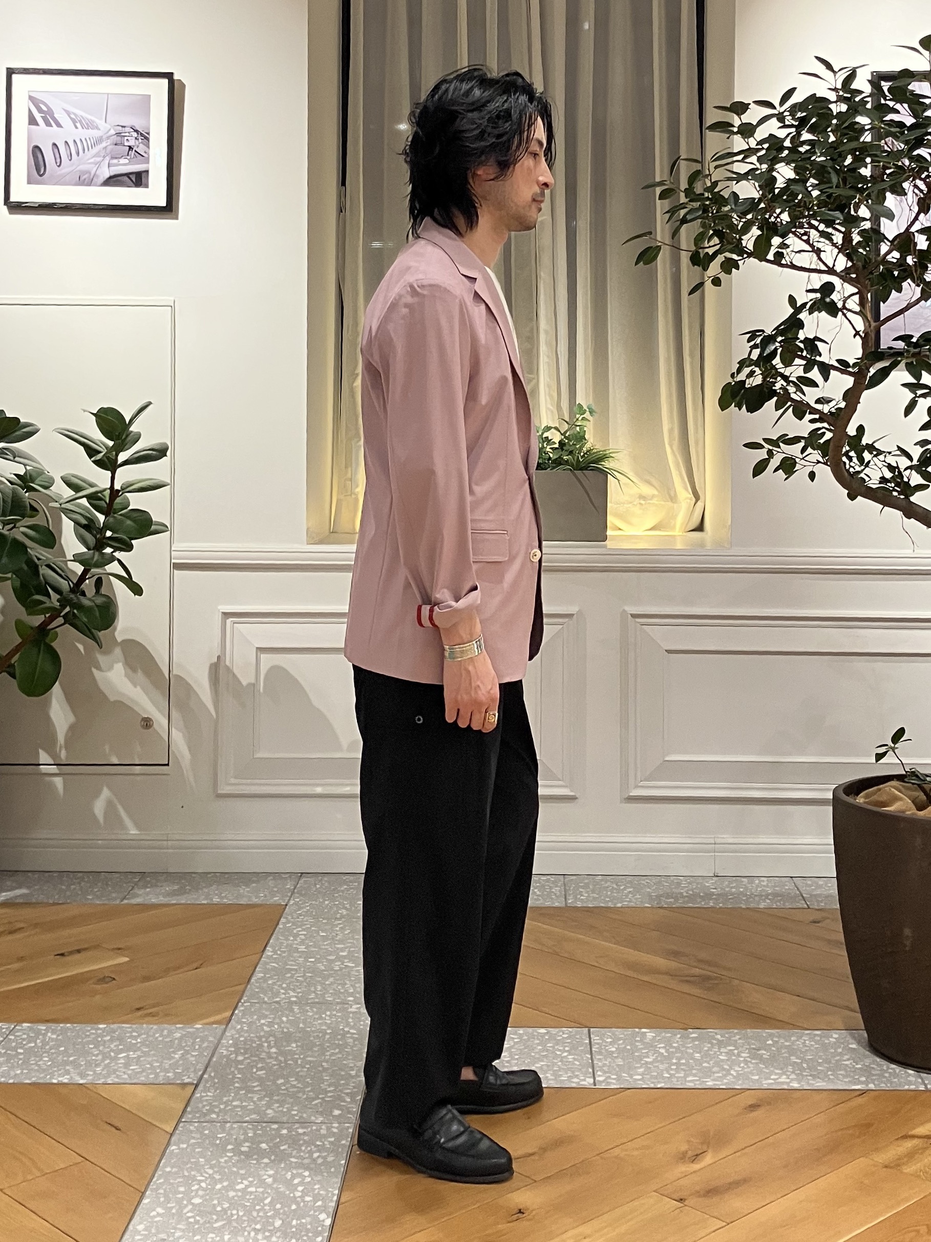 junyaさんの「DRESSTERIOR｜【セットアップ可/MonoMax4月号掲載/Safari5月号掲載】CARREMAN ストレッチジャ」を使ったコーディネート