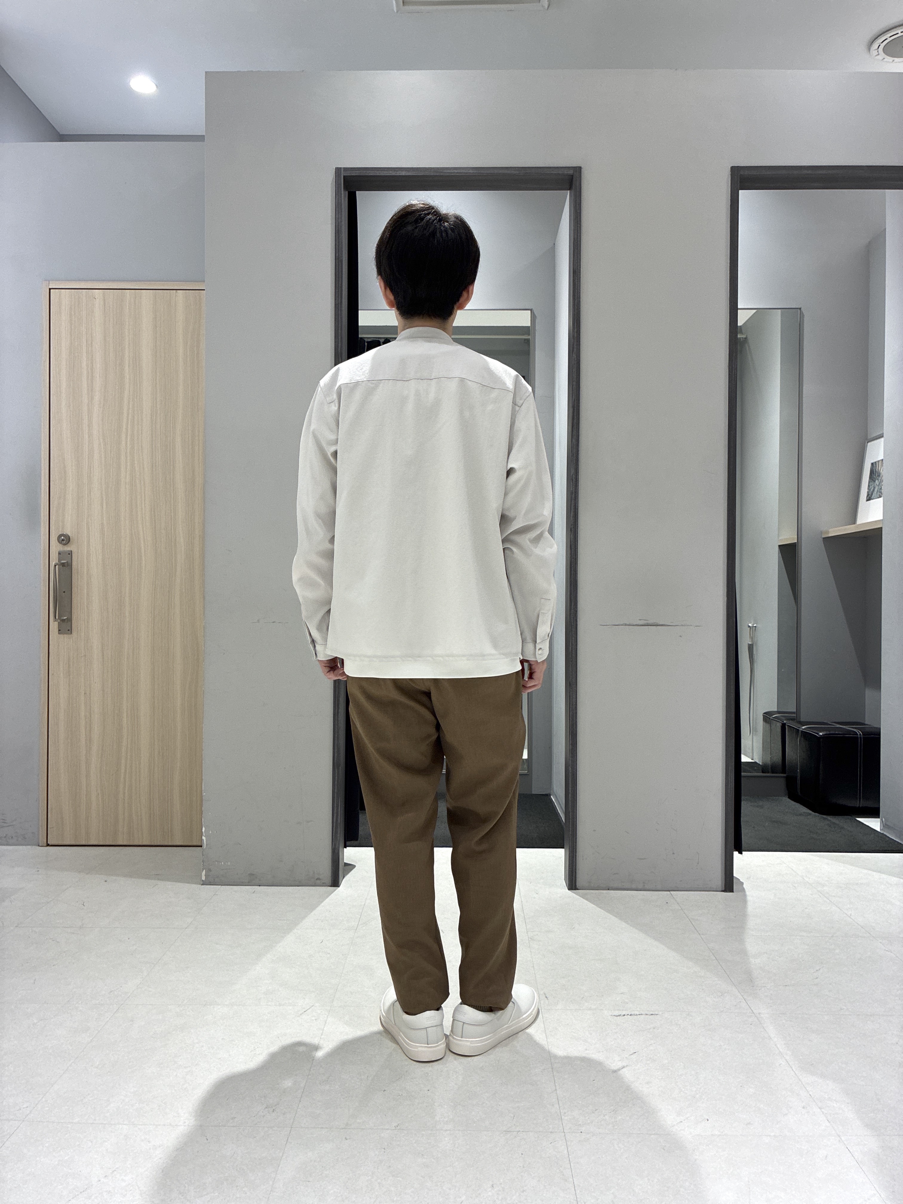 わいずみさんの「TAKEO KIKUCHI｜【撥水・洗える・シワになりにくい】 リランチェ（R） シャツ」を使ったコーディネート