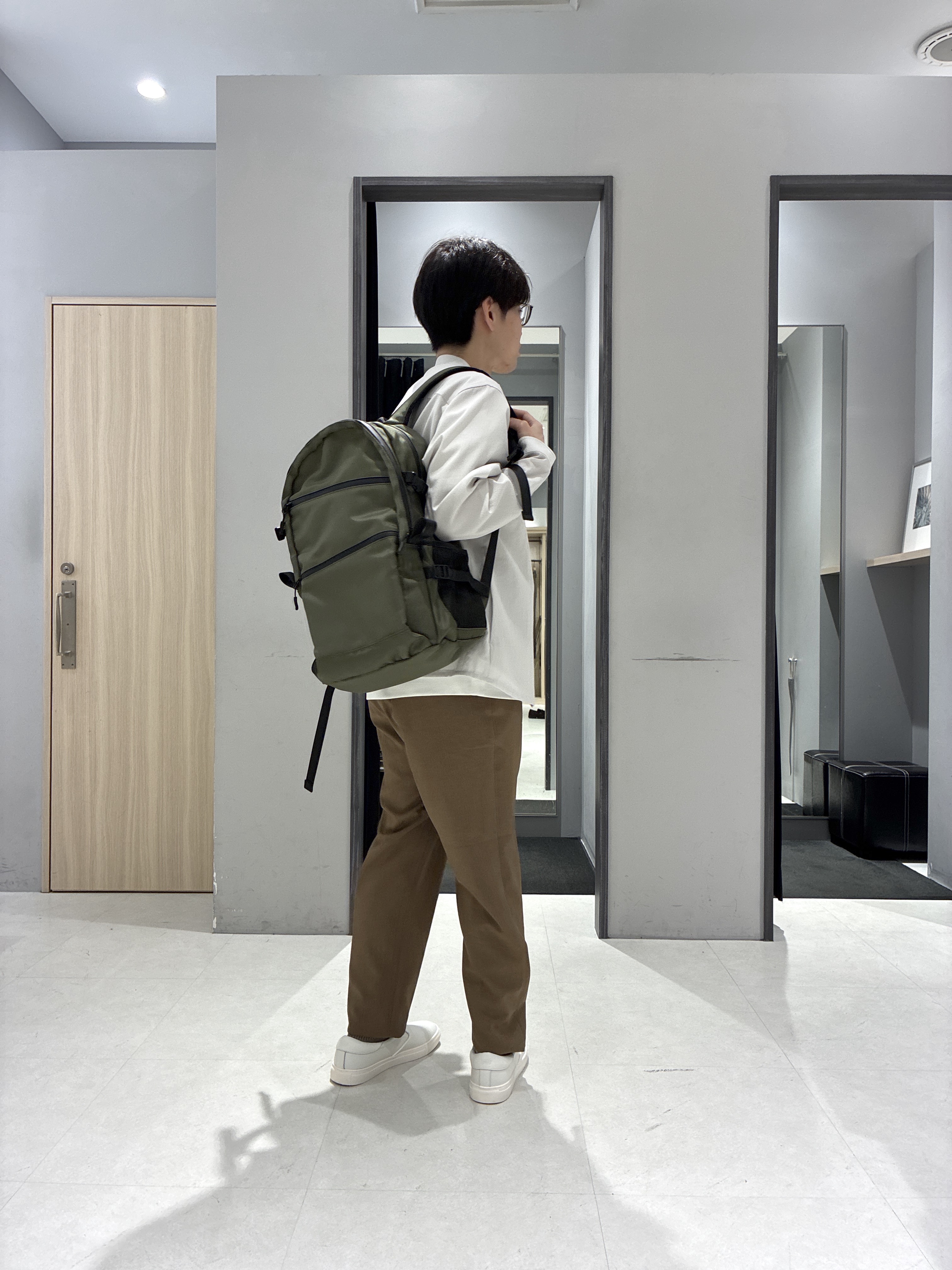 わいずみさんの「TAKEO KIKUCHI｜【撥水・洗える・シワになりにくい】 リランチェ（R） シャツ」を使ったコーディネート