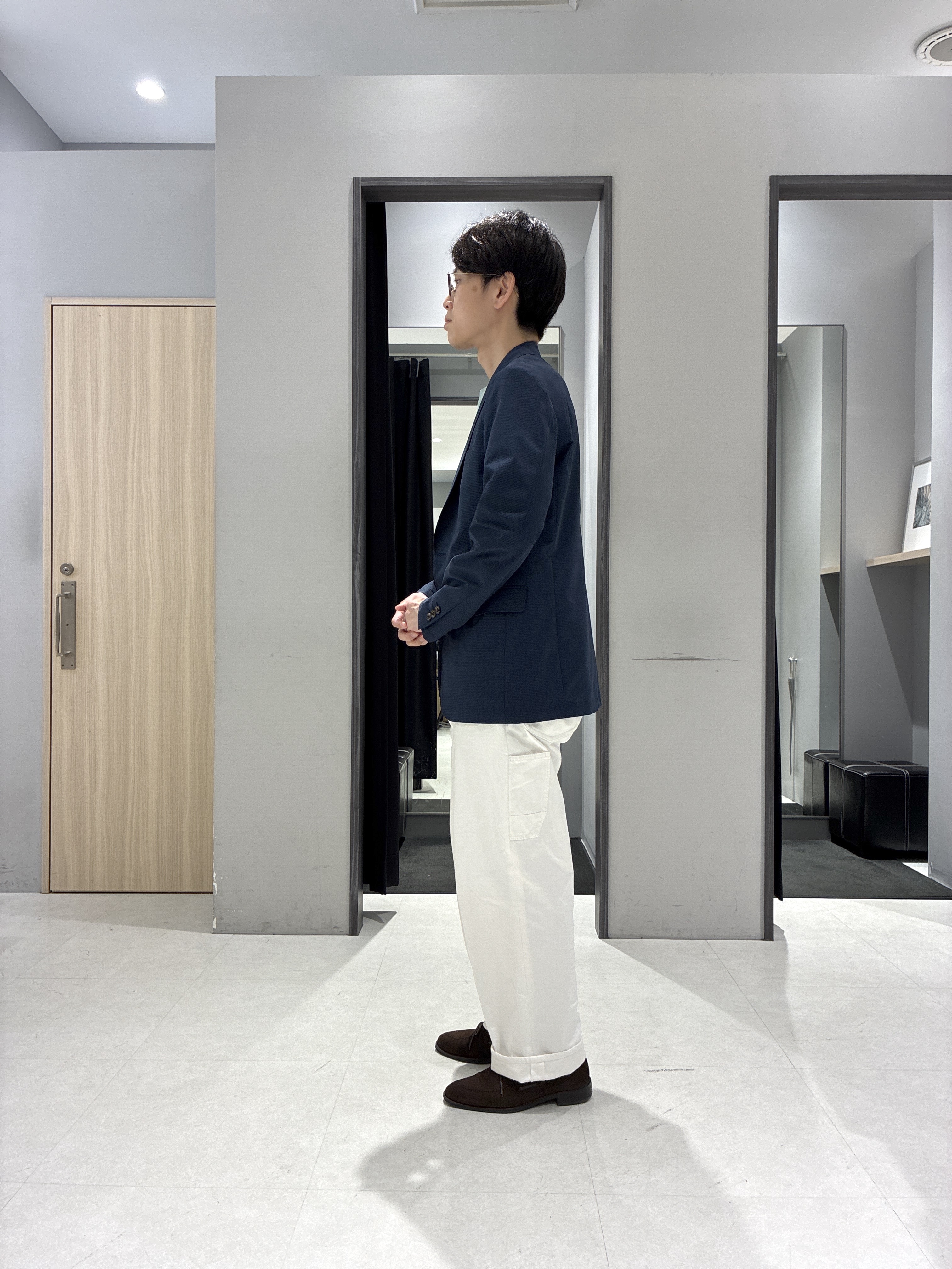 わいずみさんの「TAKEO KIKUCHI｜【抗菌防臭】COOL DOTS（R）ドビープリント ジャケット」を使ったコーディネート