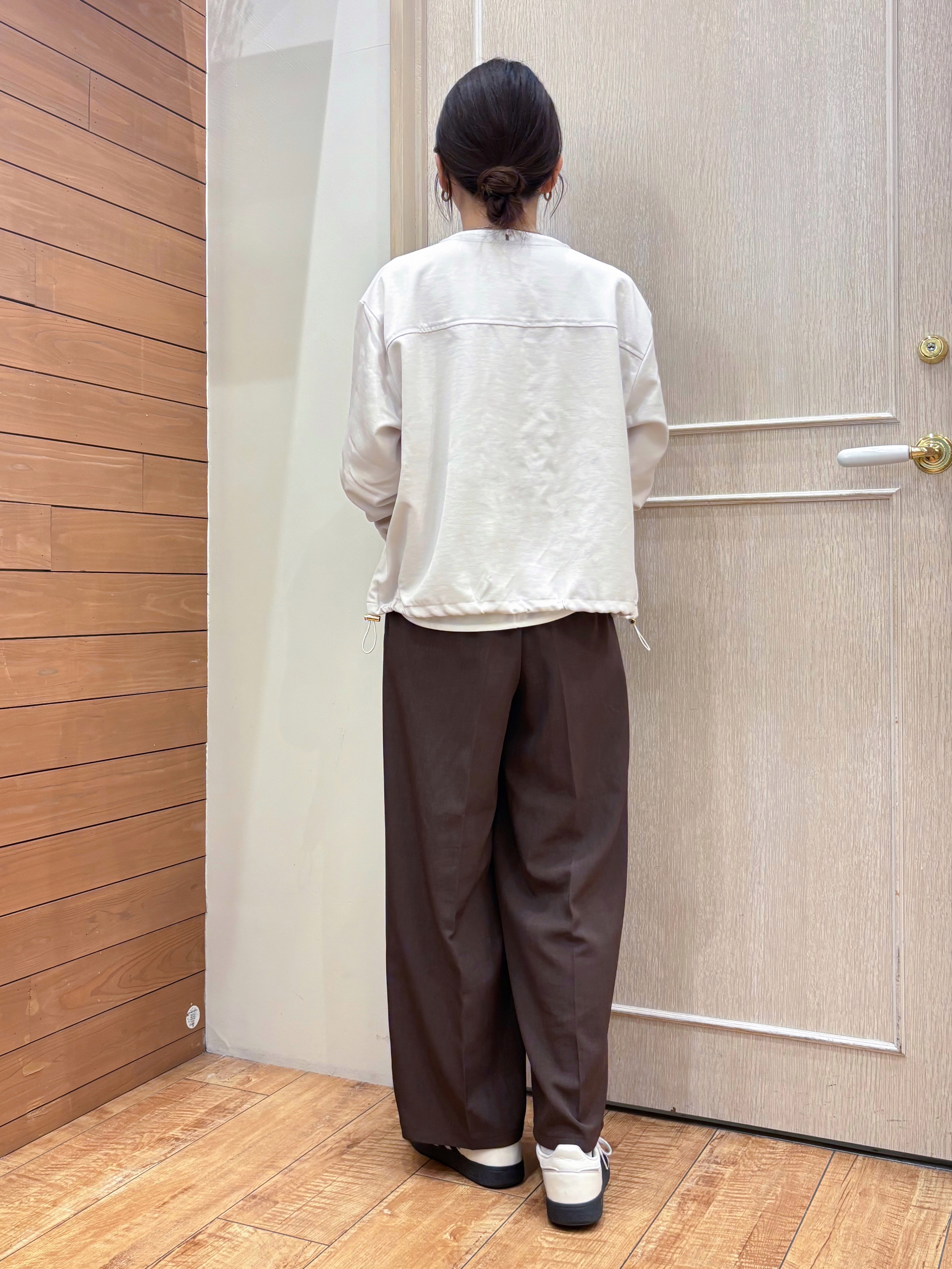 なみさんの「SHOO･LA･RUE｜【高レビュー/着丈選べる/S-LL/洗濯機可】楽ちん&times;きれい見え ストレッチワイドパンツ」を使ったコーディネート