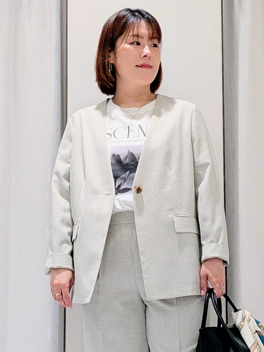 Onumaさんの「UNTITLED｜◆【さらりと快適/セットアップ可/UV/接触冷感】スラブカラーレスジャケット」を使ったコーディネート