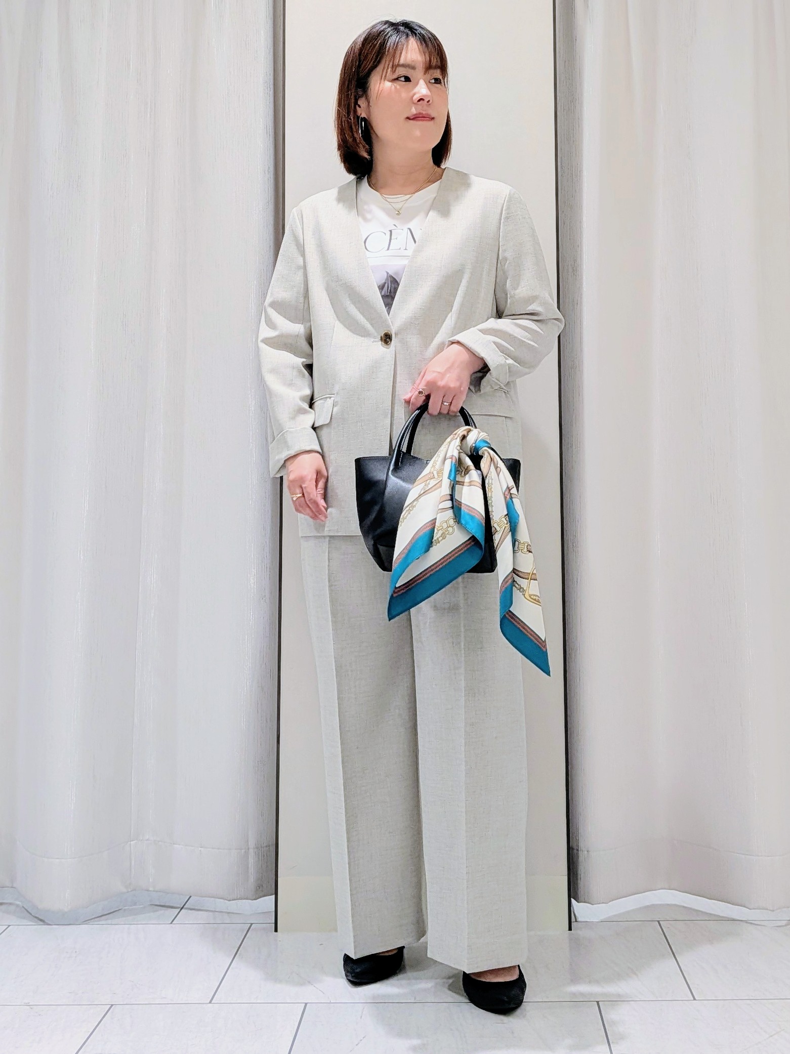 Onumaさんの「UNTITLED｜◆【さらりと快適/セットアップ可/UV/接触冷感】スラブカラーレスジャケット」を使ったコーディネート