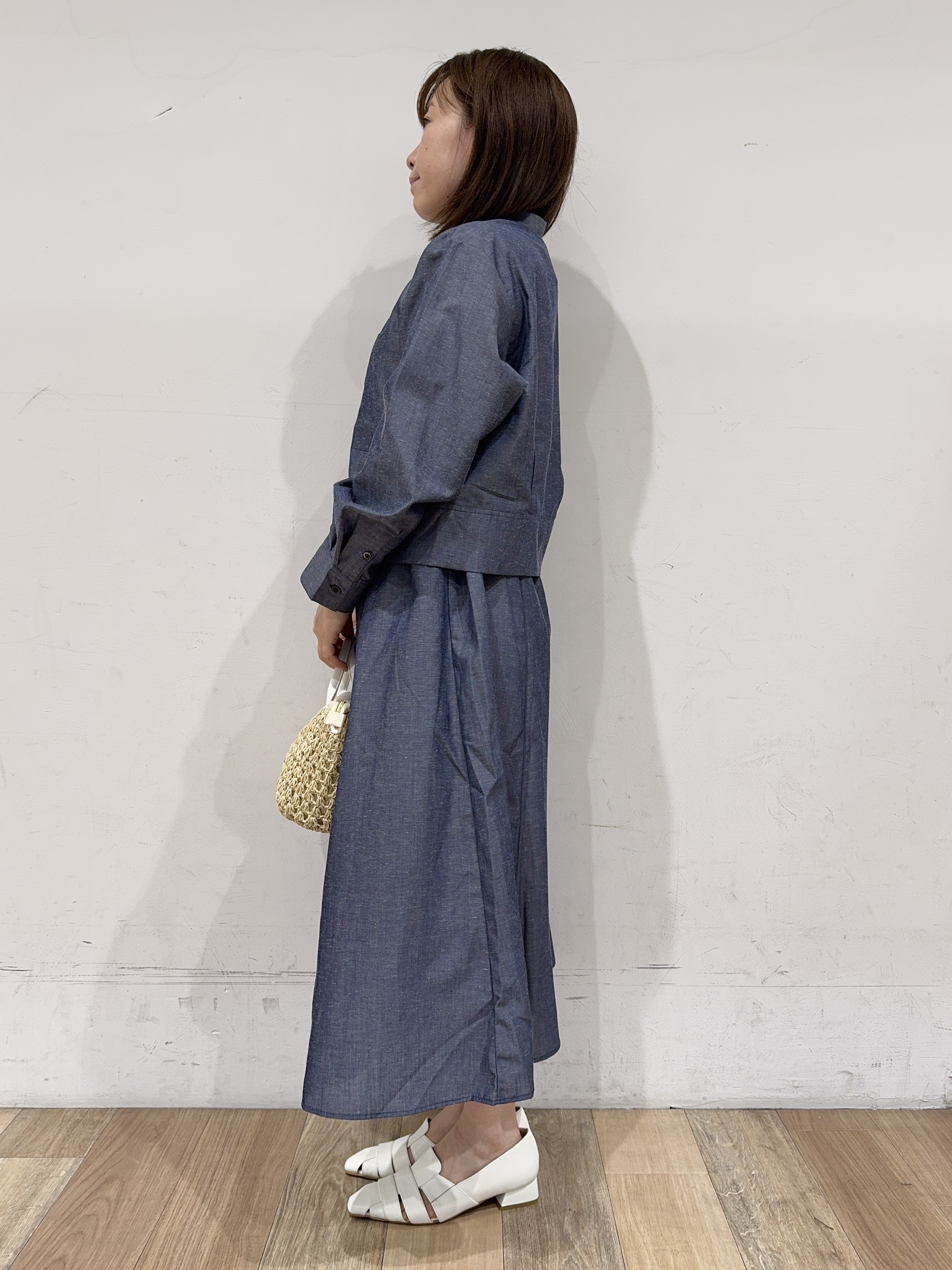 miさんの「grove｜【イージーケア】麻混クロップドシャツ」を使ったコーディネート