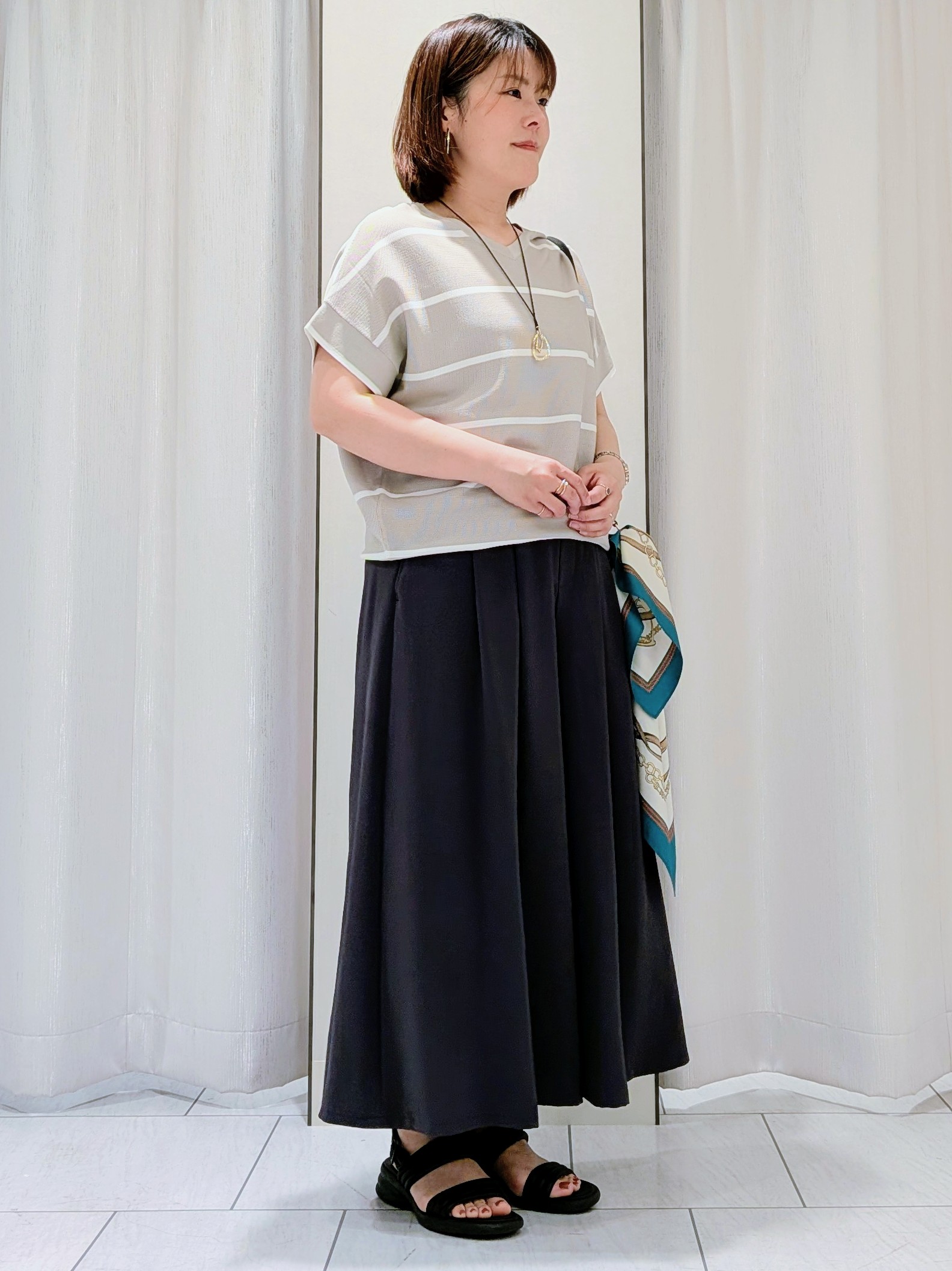 Onumaさんの「UNTITLED｜【11色展開/体型カバー】前後2WAYフレンチスリーブニット」を使ったコーディネート