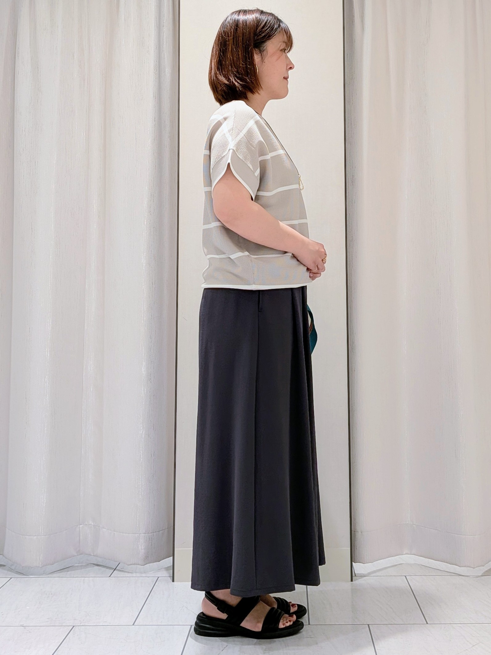 Onumaさんの「UNTITLED｜【11色展開/体型カバー】前後2WAYフレンチスリーブニット」を使ったコーディネート