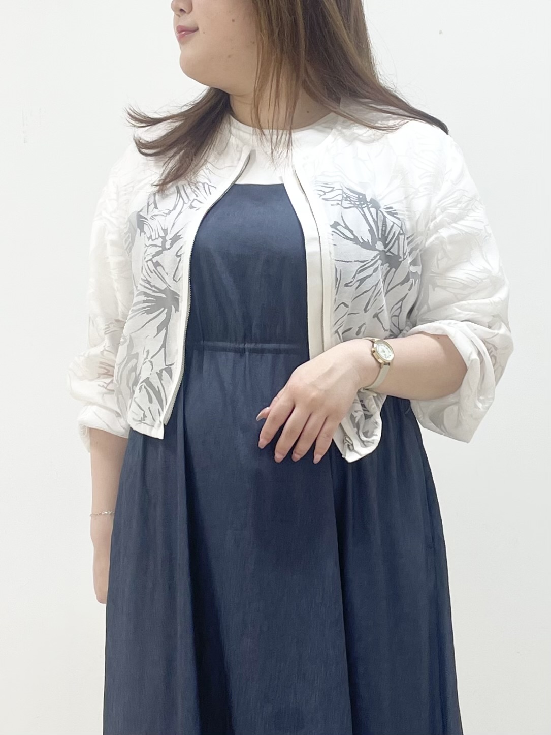 YUUKIさんの「COUP DE CHANCE｜【手洗い可／日本製】オパール花柄ブルゾン」を使ったコーディネート