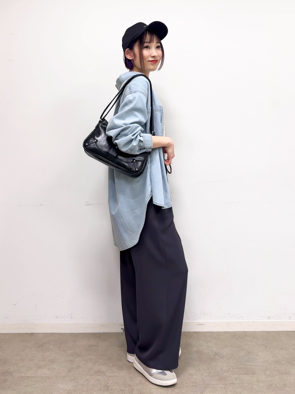 𝐜𝐡𝐢𝐤𝐚さんの「SHOO･LA･RUE｜【ネックアソート/洗濯機可】テレコ5分袖トップス」を使ったコーディネート
