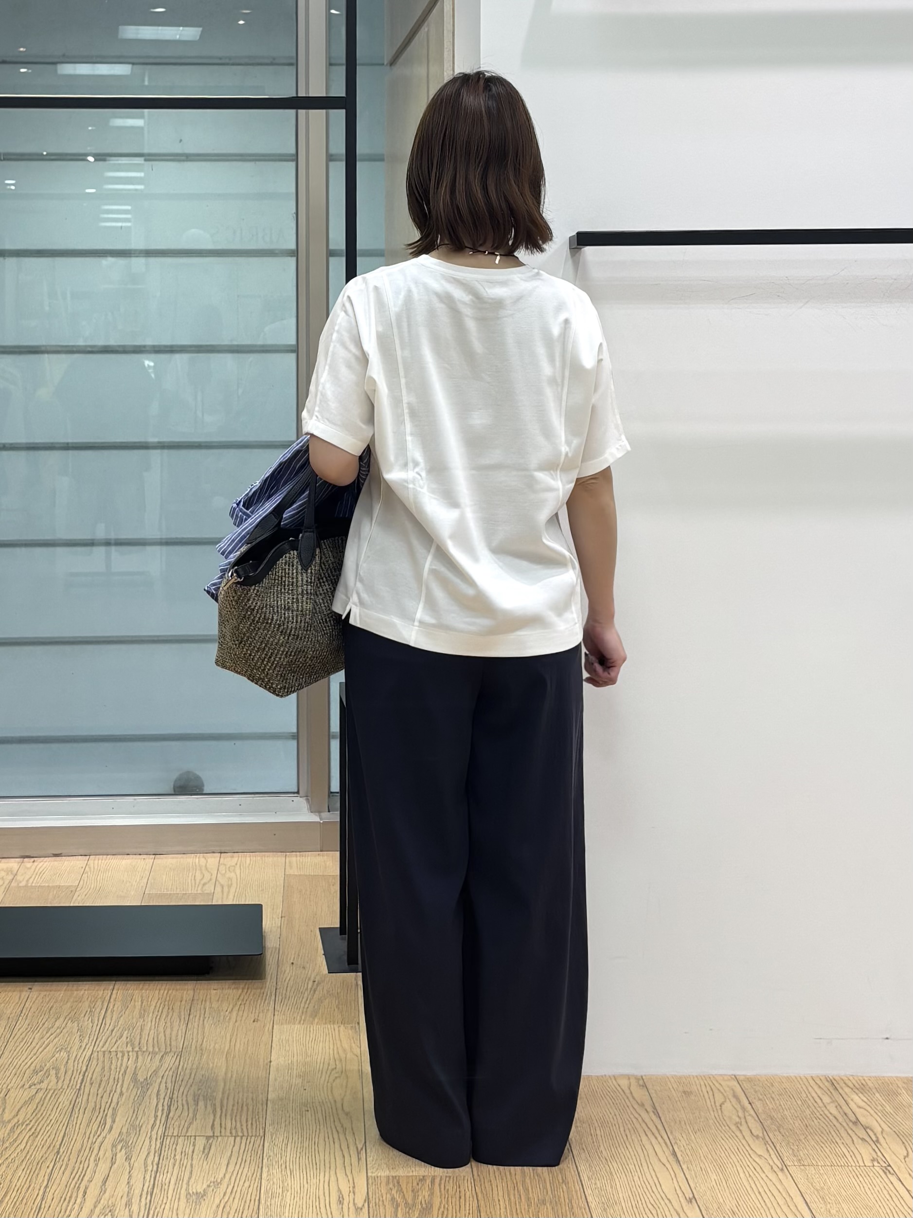 asamiさんの「INDIVI｜【接触冷感／2WAY】カシュクールリネンシャツ」を使ったコーディネート