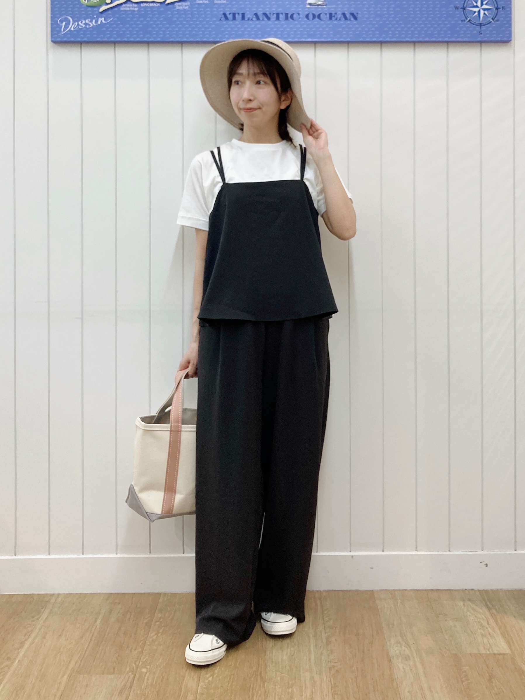 yoshiさんの「Dessin｜【吸汗速乾/洗える】リラクシーキャミサロペット」を使ったコーディネート