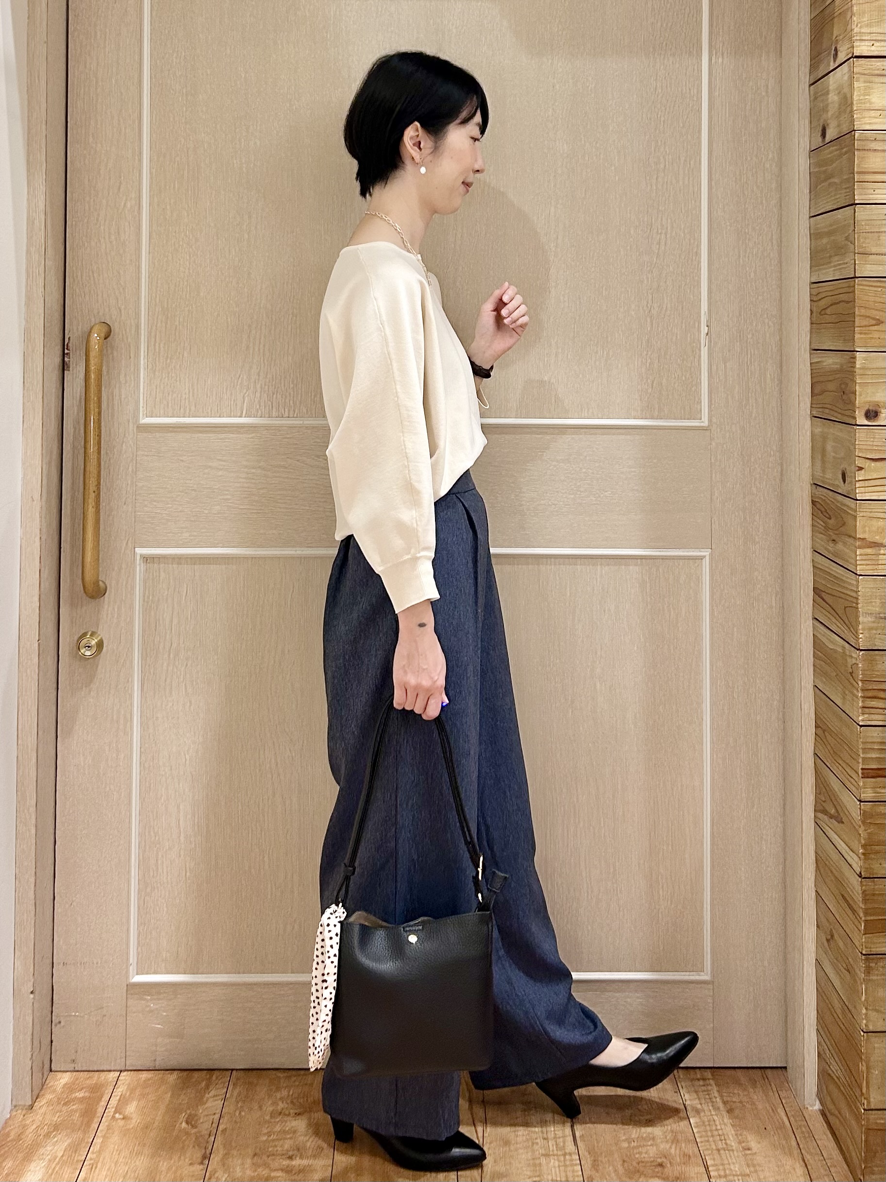 ちぐささんの「SHOO･LA･RUE｜スカーフ付きショルダーバッグ」を使ったコーディネート