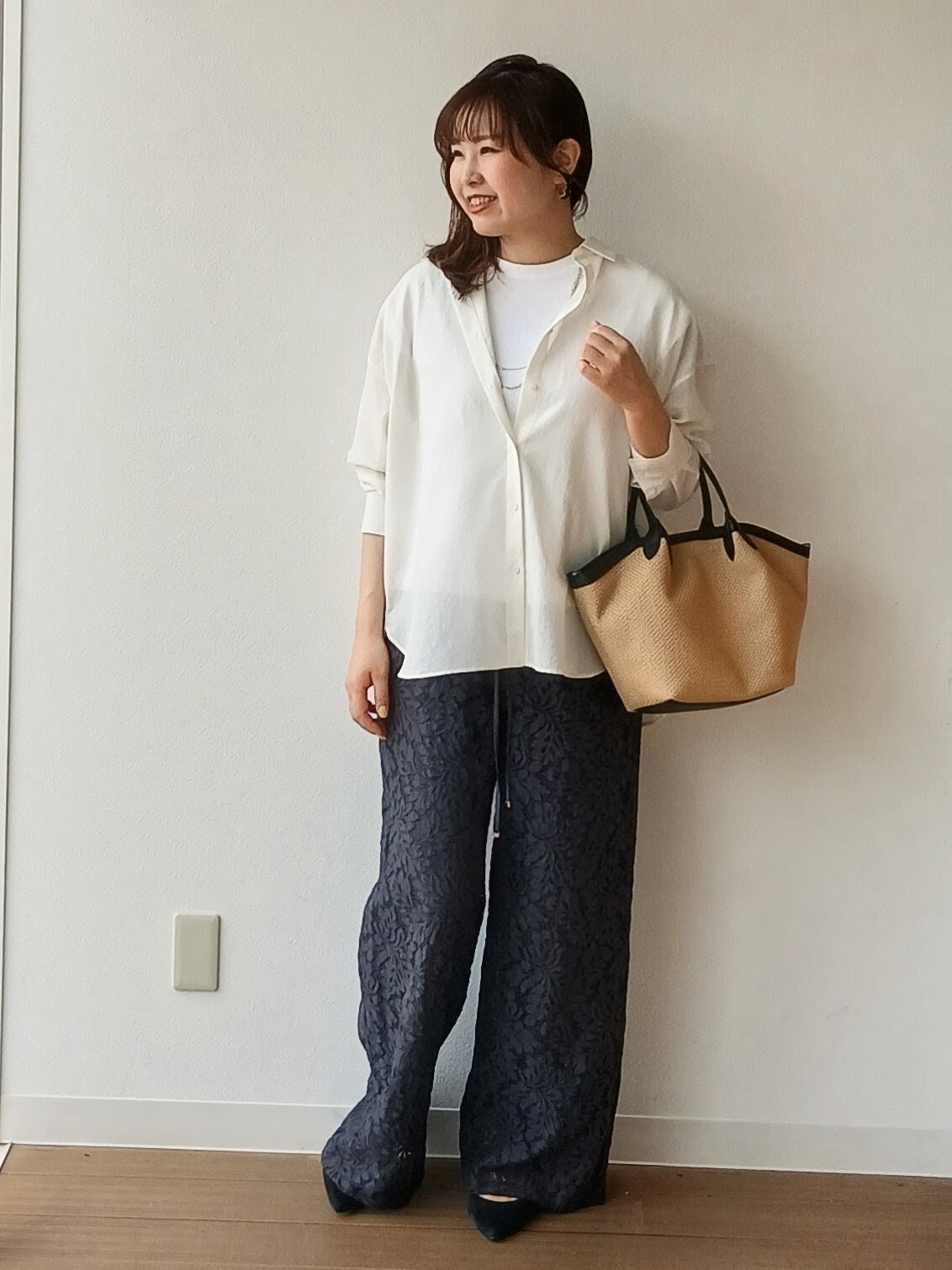 なみきさんの「UNTITLED｜◆【2WAY/マシンウォッシャブル】カシュクールデザインシャツ」を使ったコーディネート