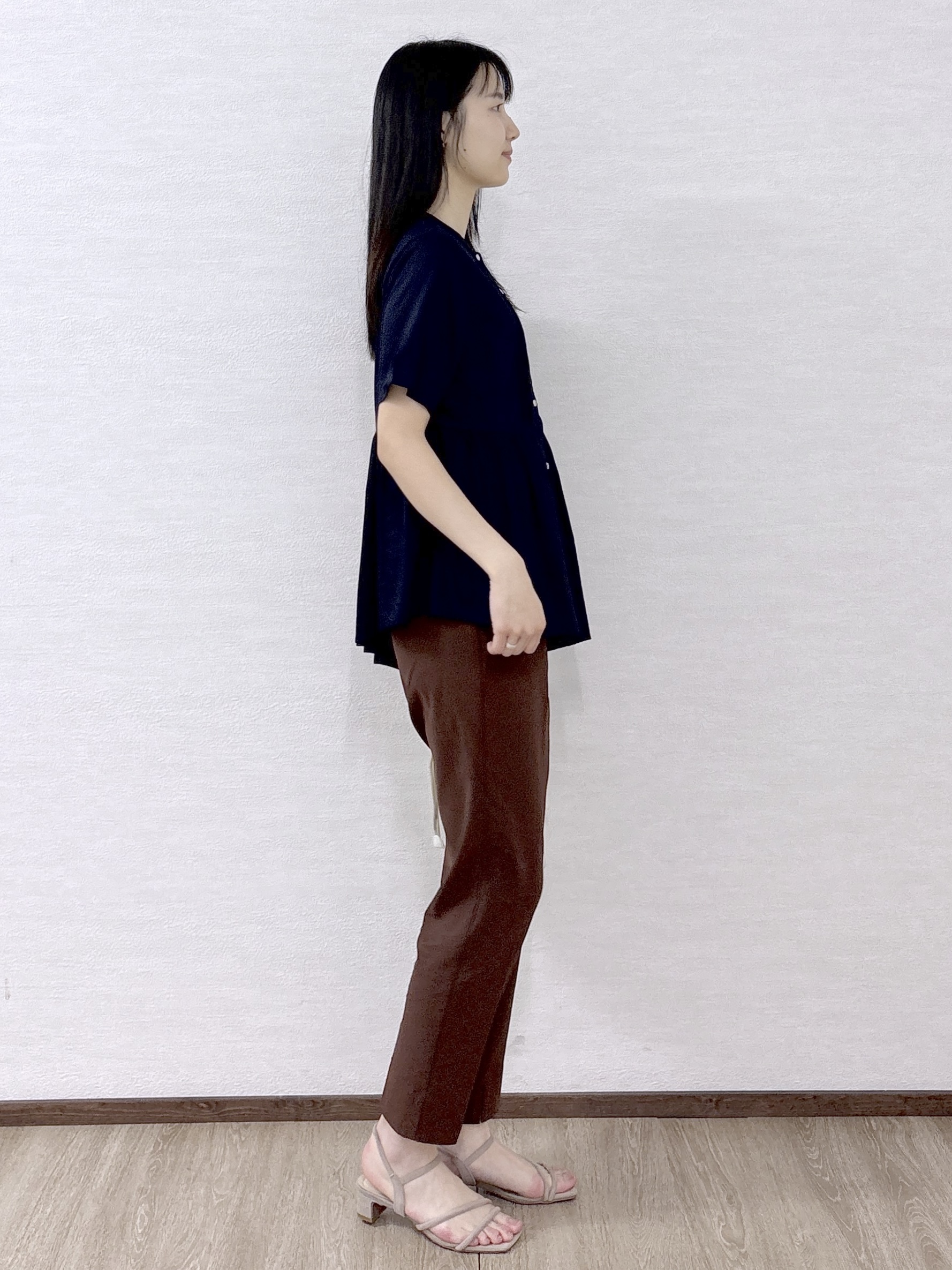 sachikoさんの「OPAQUE.CLIP｜ピンタックアシメペプラムブラウス【洗濯機ＯＫ】」を使ったコーディネート
