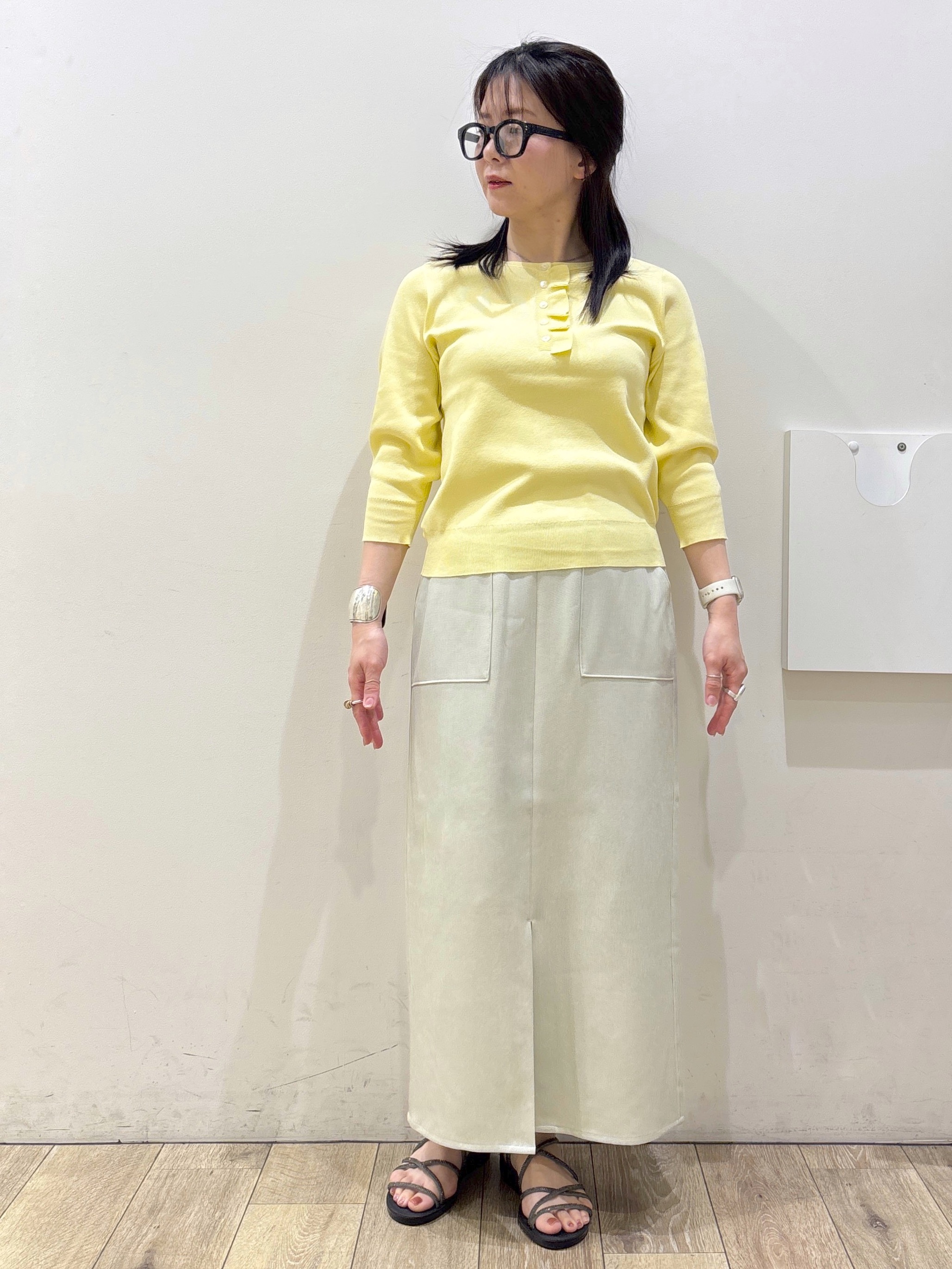 mameさんの「OPAQUE.CLIP｜スナップボタンニットカーディガン【洗濯機OK／抗ピル】」を使ったコーディネート
