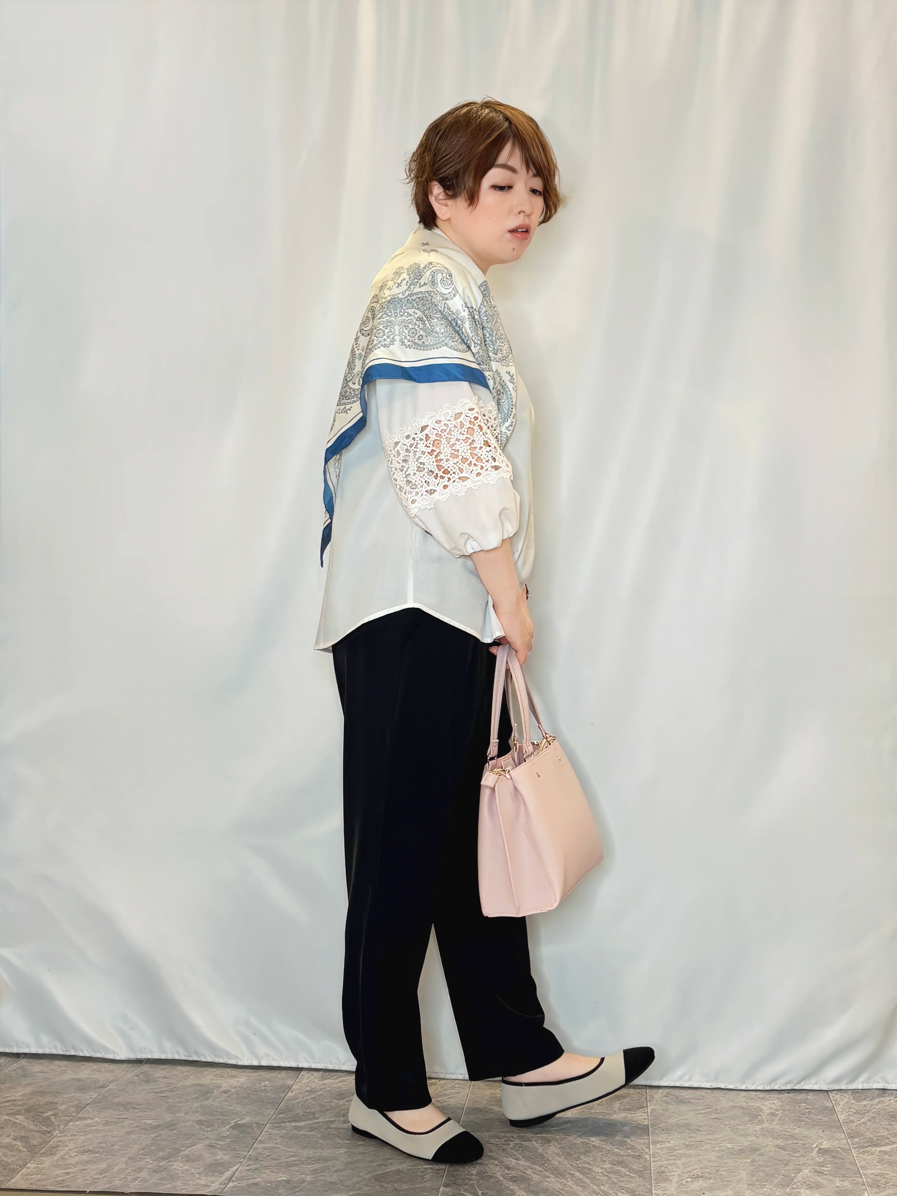 たみさんの「SHOO･LA･RUE｜【洗濯機可/7分袖】インせず着られる 透かし編み柄が上品な レース切替シャツ」を使ったコーディネート