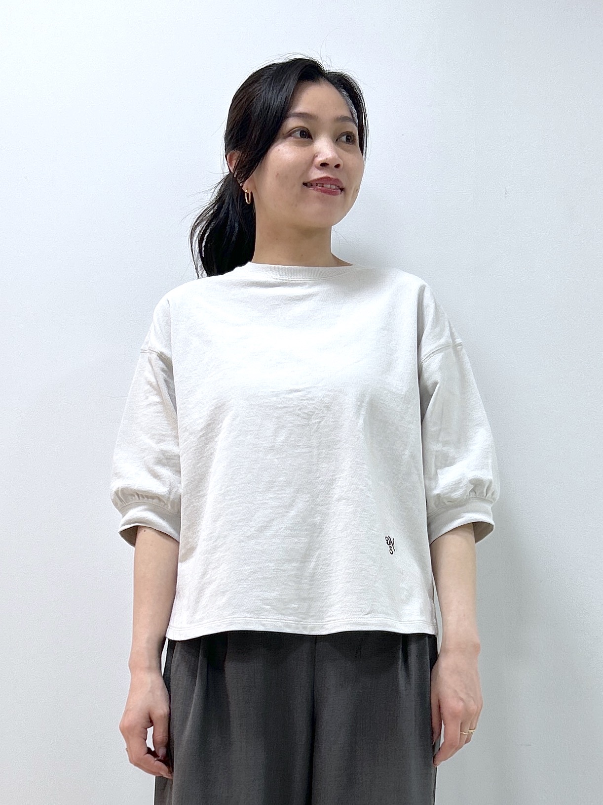Kaiさんの「Dessin｜【360度可愛い】バックヘンリーカットソー5分袖」を使ったコーディネート