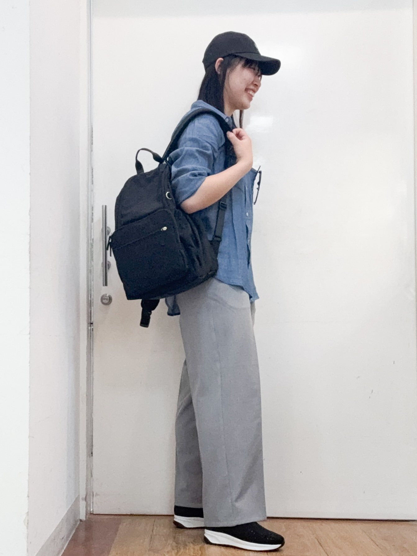 Karinさんの「SHOO･LA･RUE｜【前後2WAY/洗濯機可/S-LL】スクエアネックで小顔効果 ランダムテレコタンクトップ」を使ったコーディネート