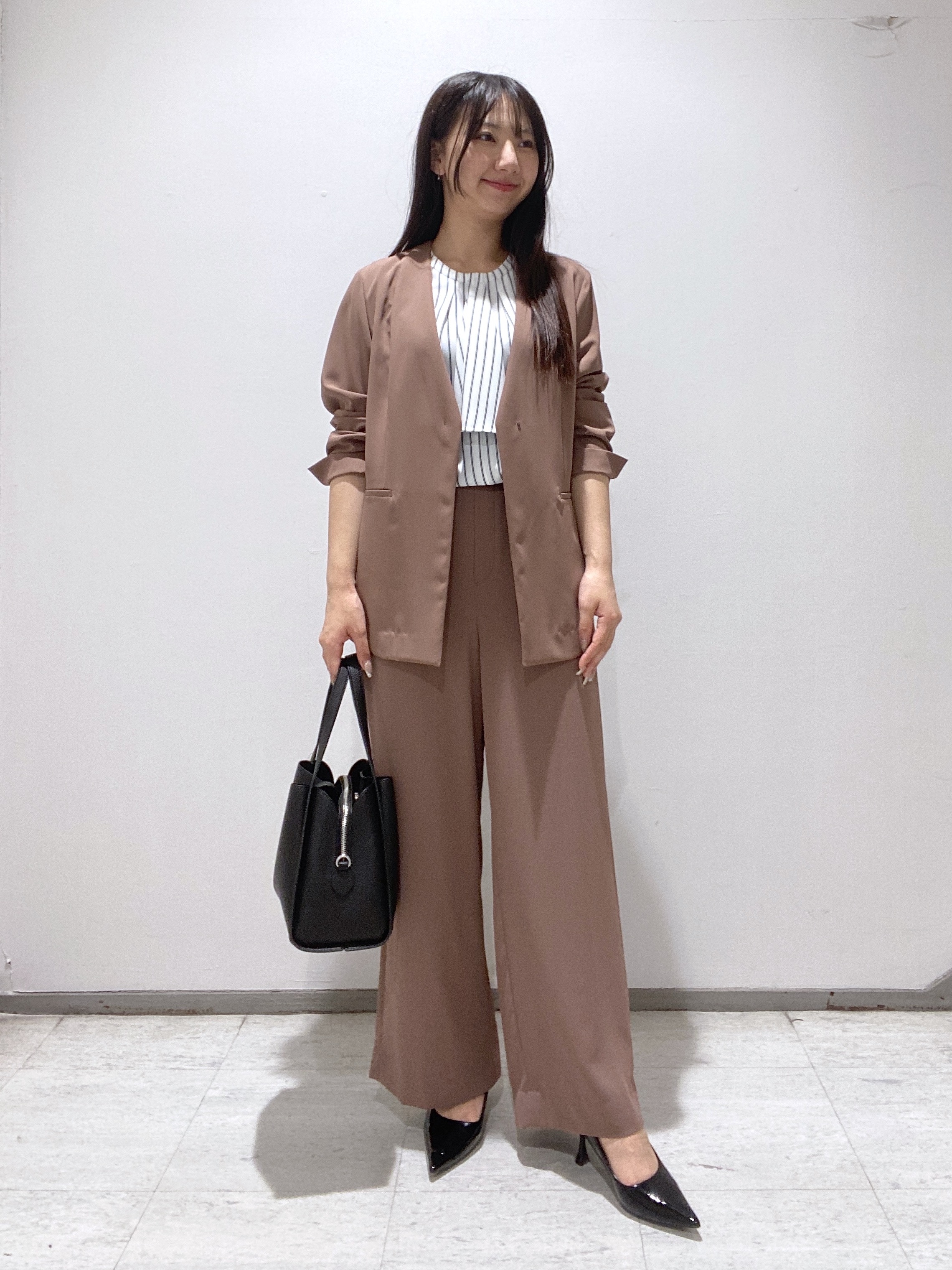 meiさんの「INDIVI｜【接触冷感／透湿／着る日傘】ノーカラージャケット」を使ったコーディネート