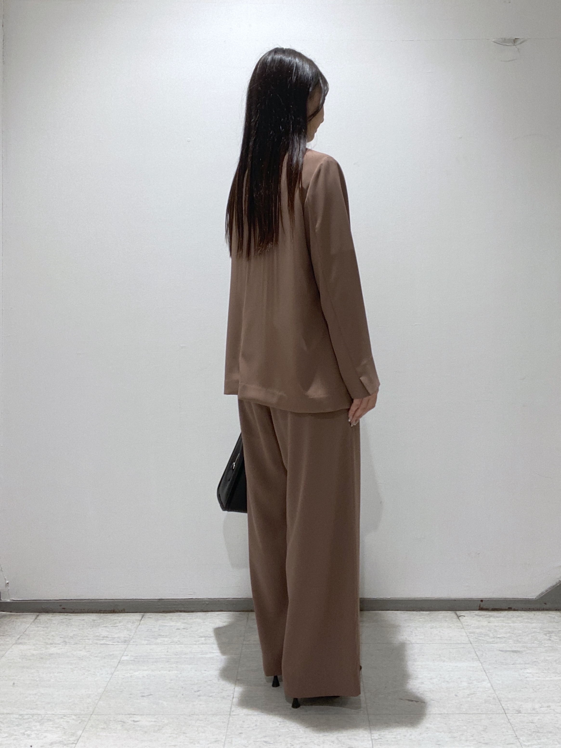 meiさんの「INDIVI｜【接触冷感／透湿／着る日傘】ノーカラージャケット」を使ったコーディネート