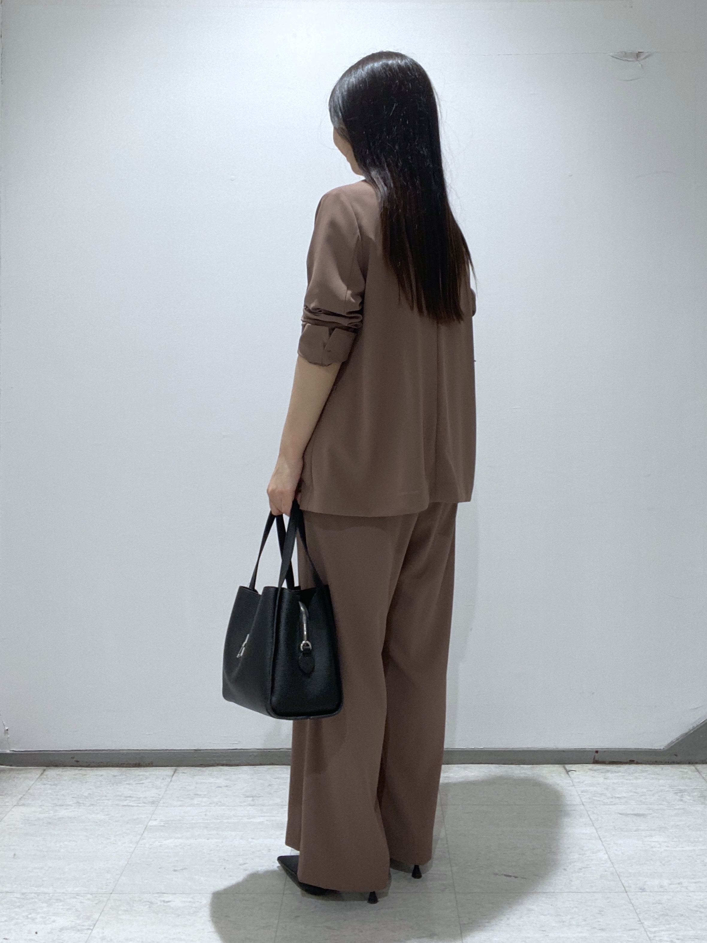 meiさんの「INDIVI｜【接触冷感／透湿／着る日傘】ノーカラージャケット」を使ったコーディネート