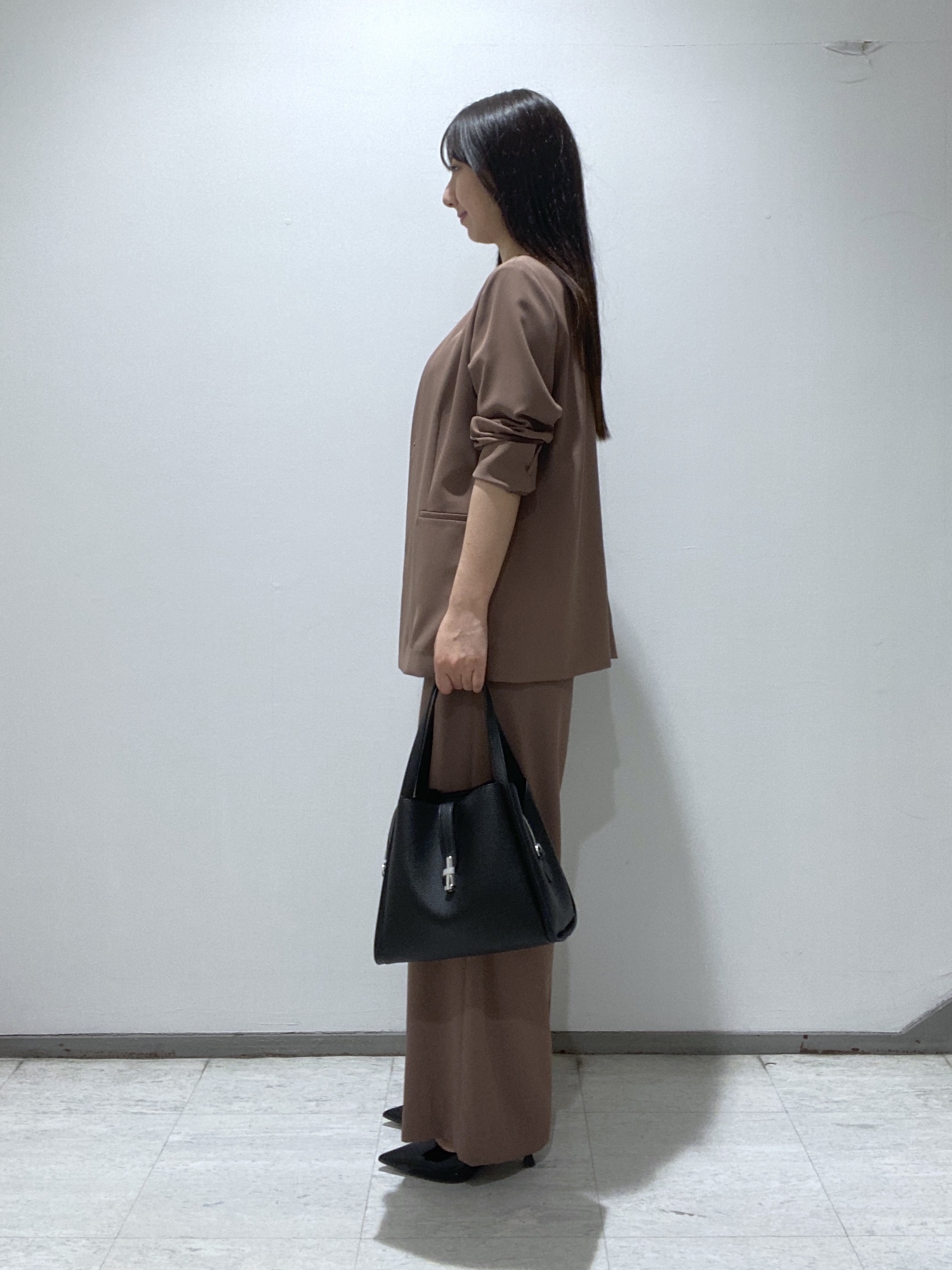 meiさんの「INDIVI｜【接触冷感／透湿／着る日傘】ノーカラージャケット」を使ったコーディネート
