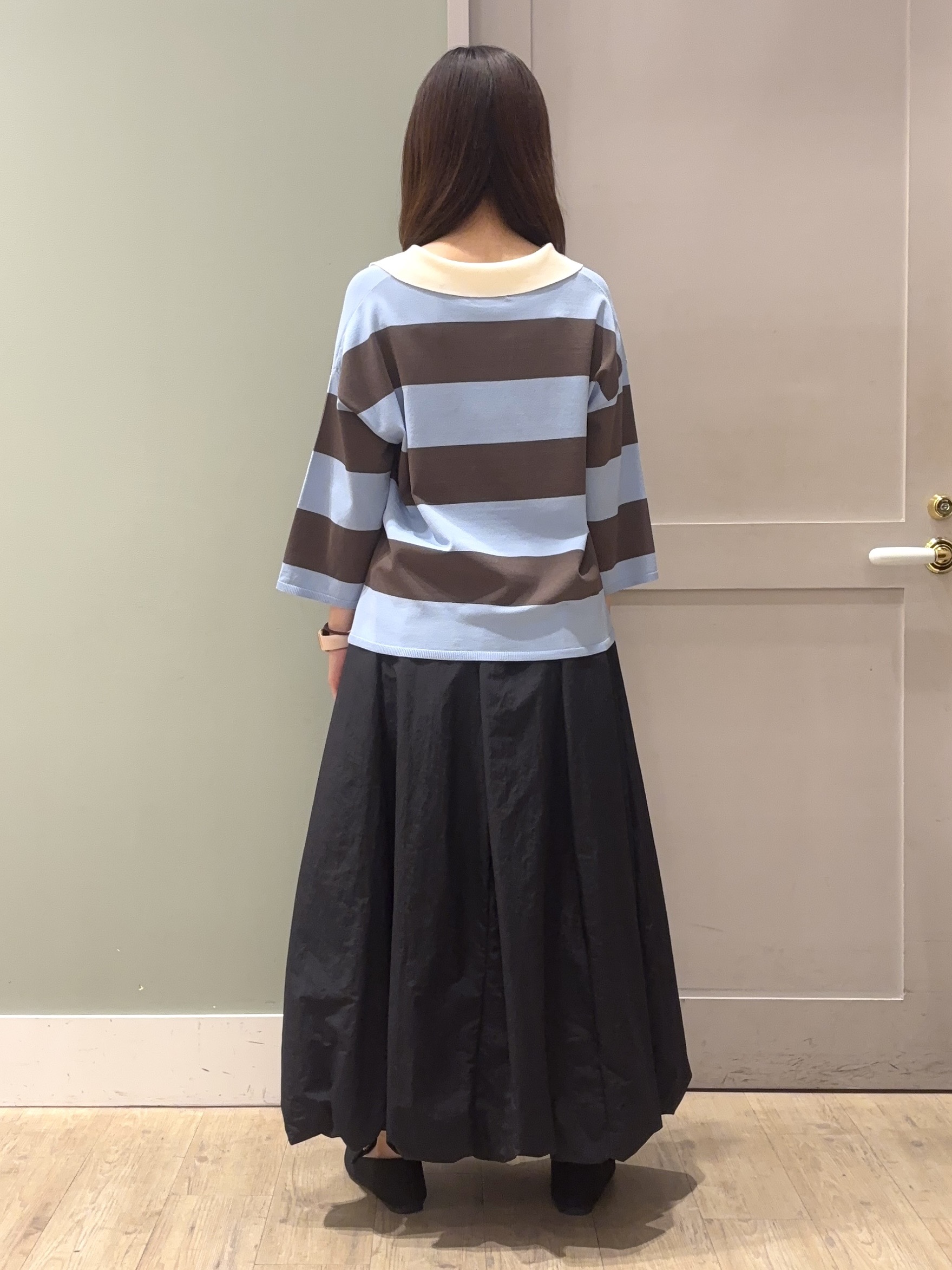 しばみさんの「grove｜【UVカット】ラガークロップドプルオーバー」を使ったコーディネート