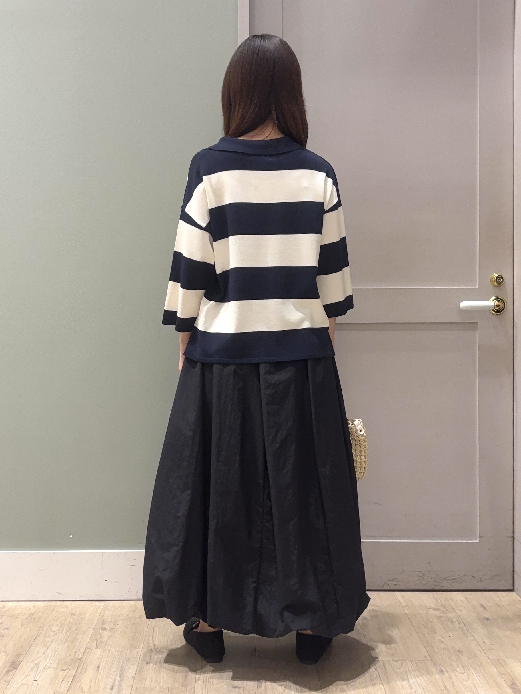 しばみさんの「grove｜【UVカット】ラガークロップドプルオーバー」を使ったコーディネート