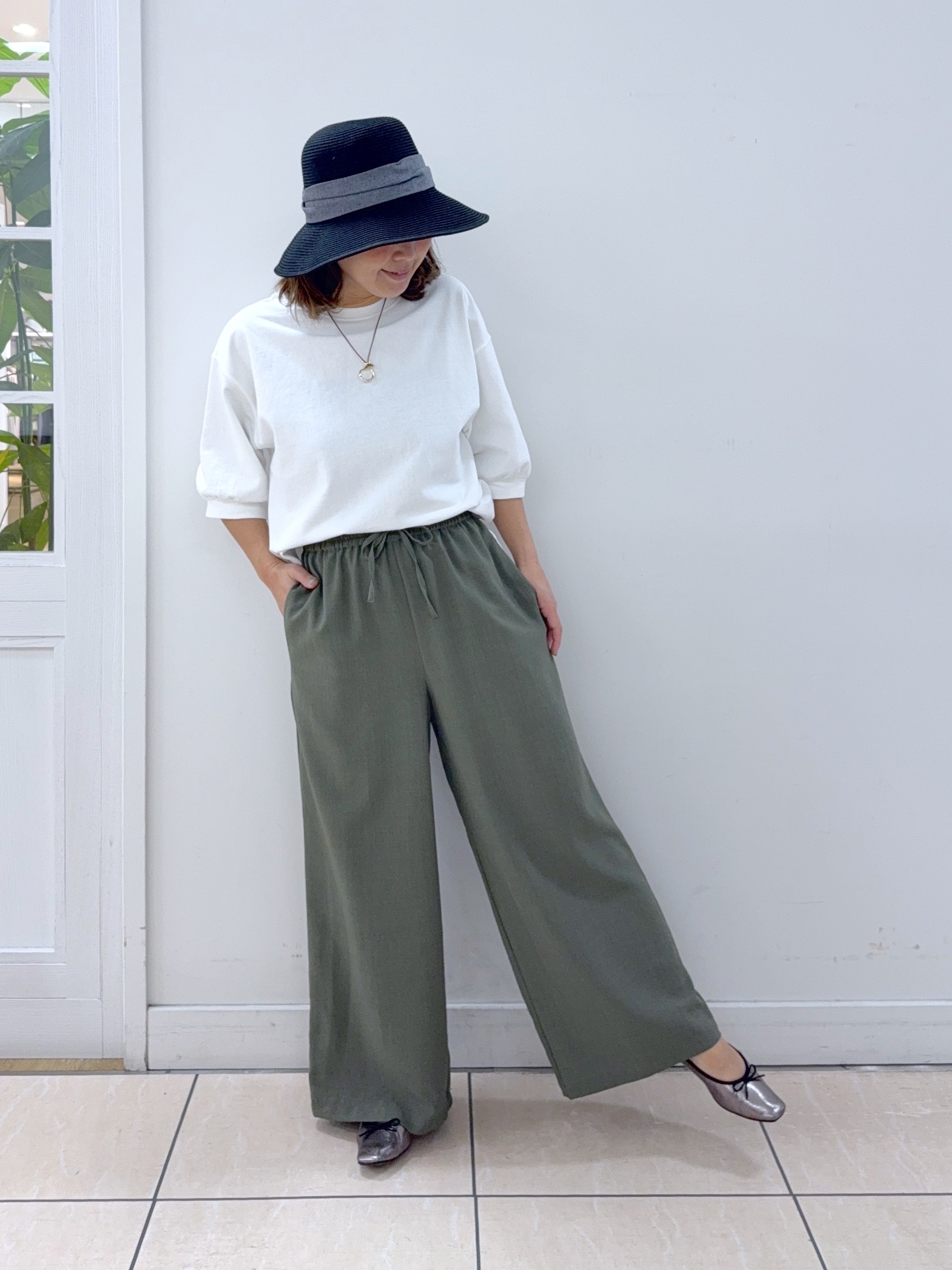 Osawaさんの「Dessin｜【360度可愛い】バックヘンリーカットソー5分袖」を使ったコーディネート