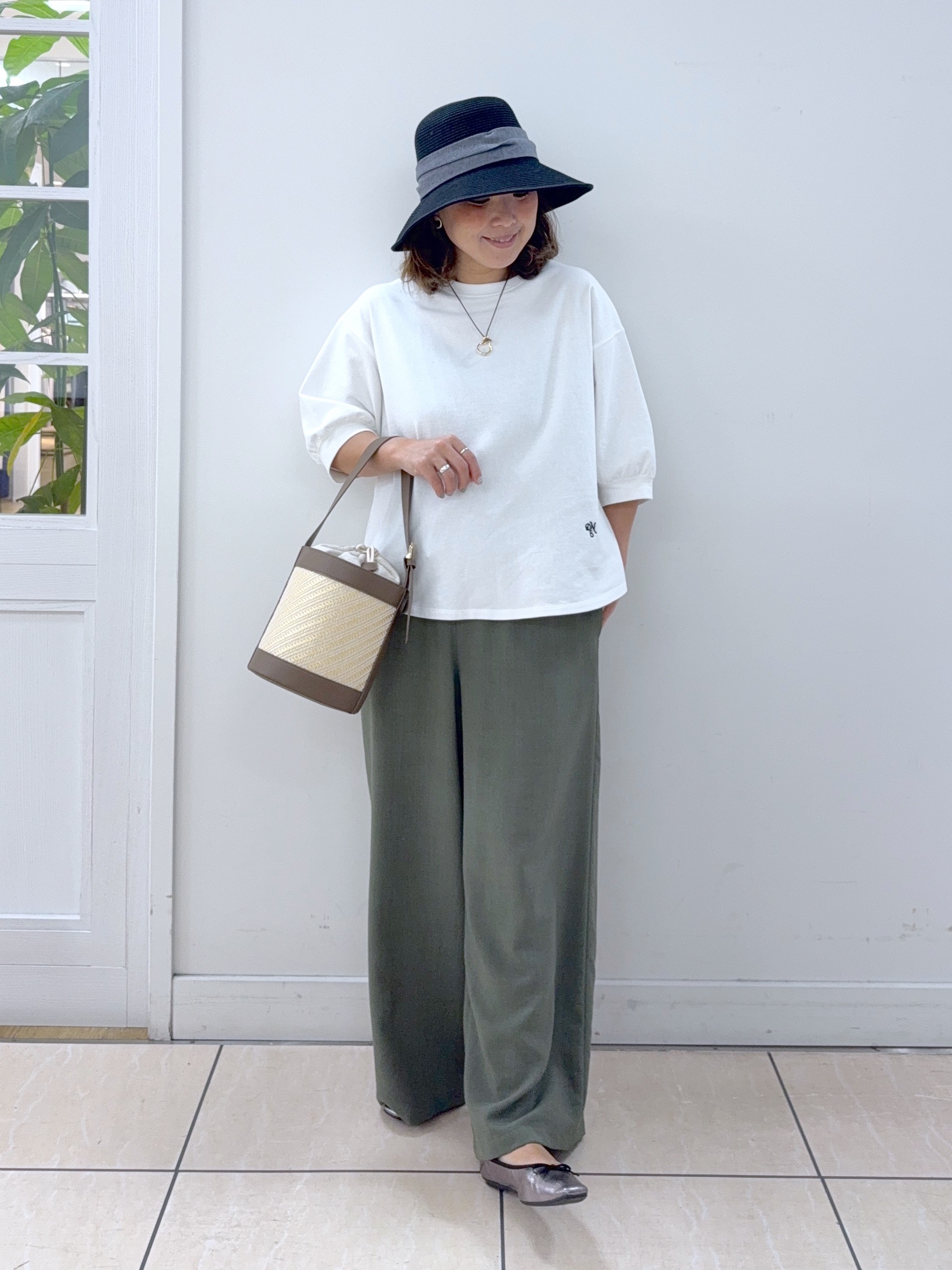 Osawaさんの「Dessin｜【360度可愛い】バックヘンリーカットソー5分袖」を使ったコーディネート