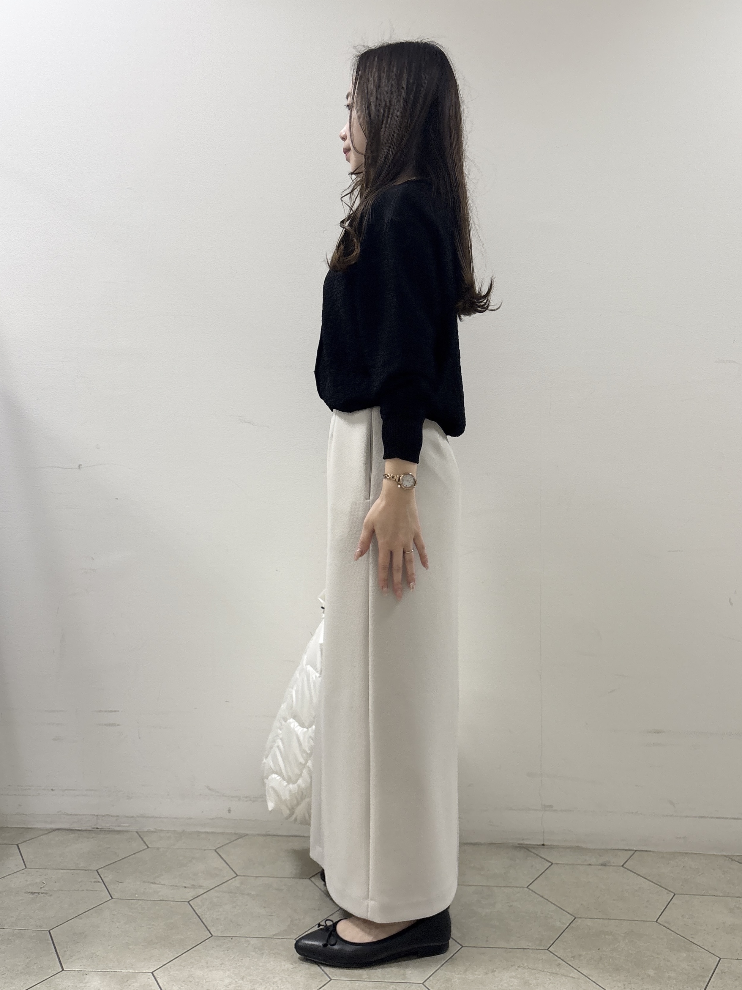 kahoさんの「INDIVI｜【前後2WAY／洗える】凹凸編地カーディガンニット」を使ったコーディネート