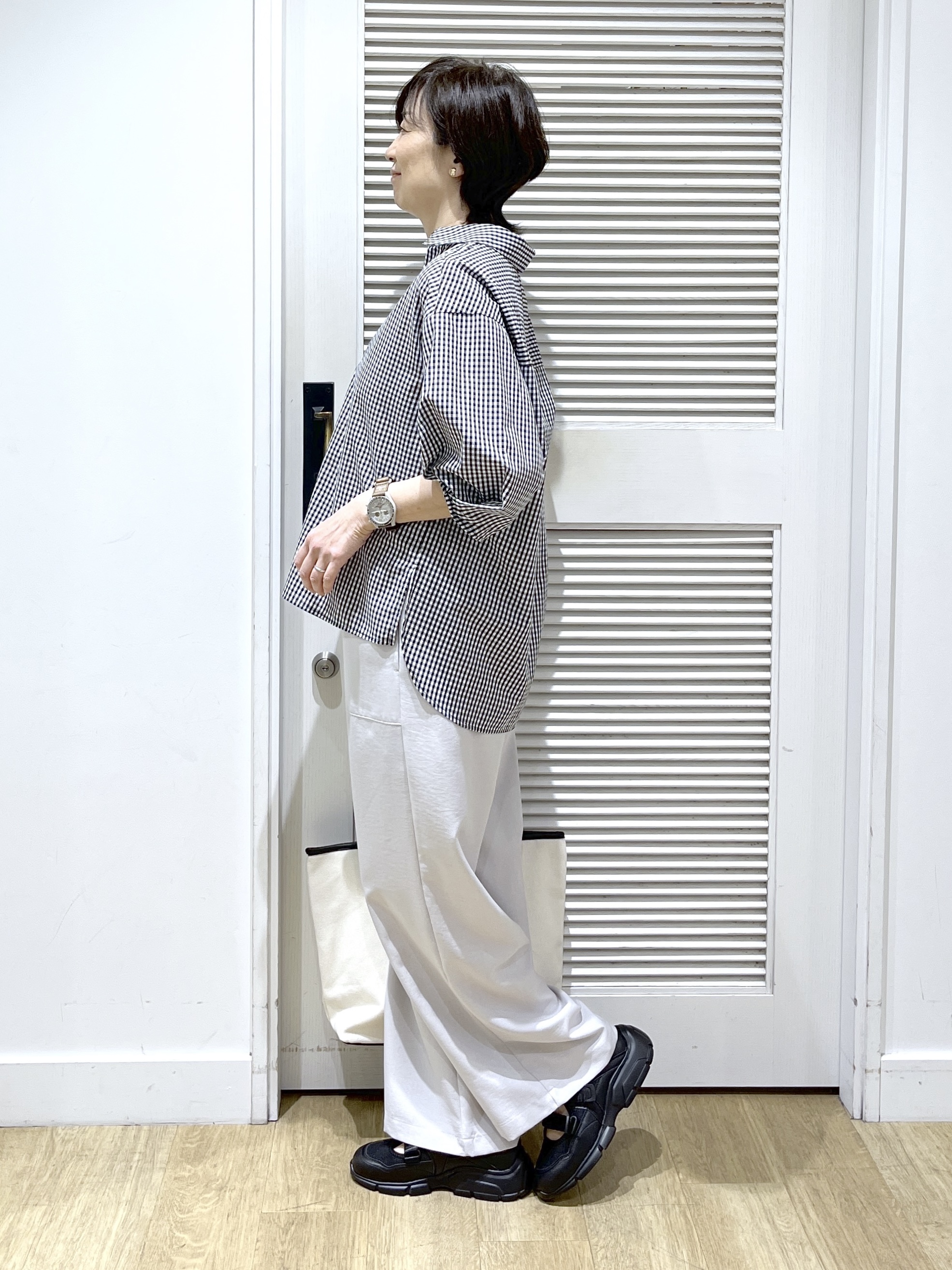 Miyazakiさんの「Dessin｜【接触冷感/ウエストゴム/洗える】イージーワイドパンツ」を使ったコーディネート