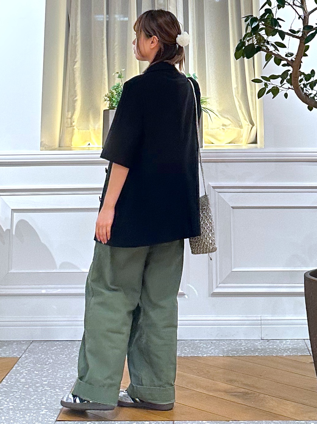 なべこさんの「DRESSTERIOR｜【接触冷感／抗菌防臭／消臭】アイスクリアコットン Bonsoir ロゴTシャツ」を使ったコーディネート