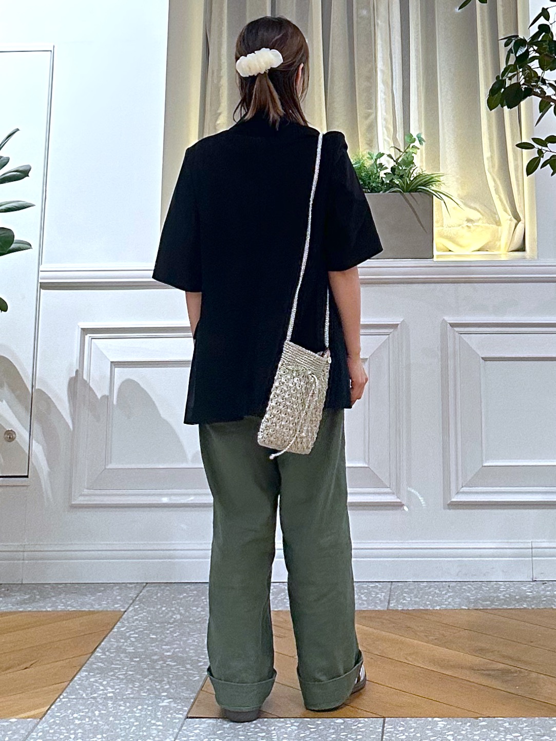 なべこさんの「DRESSTERIOR｜【接触冷感／抗菌防臭／消臭】アイスクリアコットン Bonsoir ロゴTシャツ」を使ったコーディネート