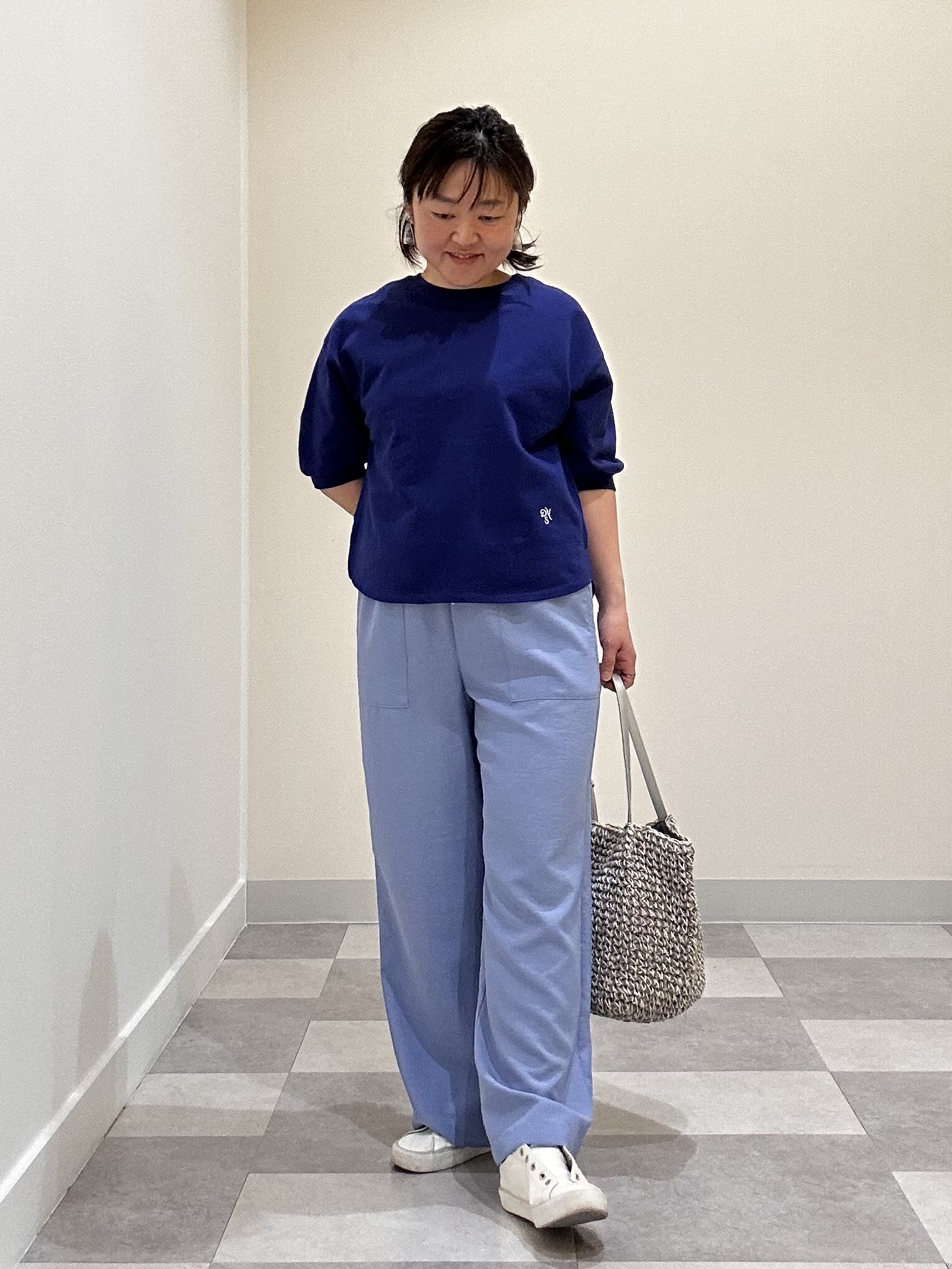 Aiさんの「Dessin｜【接触冷感/ウエストゴム/洗える】イージーワイドパンツ」を使ったコーディネート