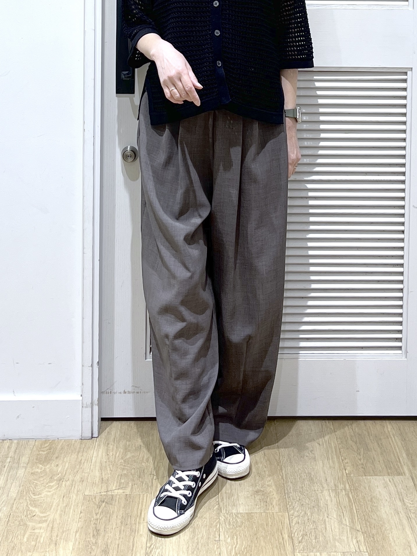 Miyazakiさんの「Dessin｜【洗える】透かし編み襟付きニットカーディガン」を使ったコーディネート