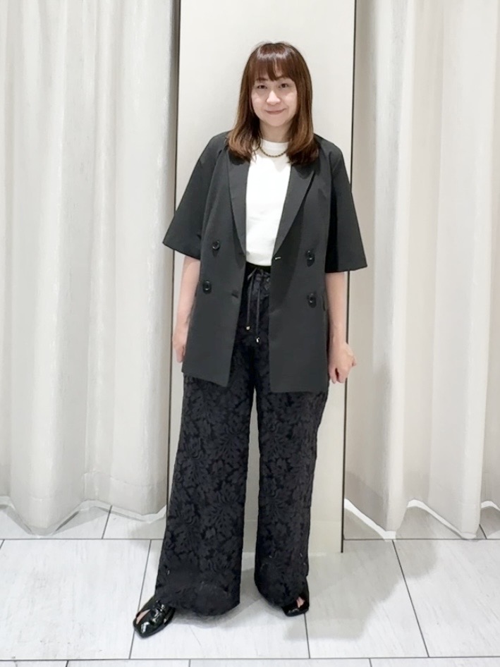 ʏᴜᴋɪᴋᴏさんの「UNTITLED｜【シワになりにくい/セットアップ可/接触冷感】ハーフスリーブジャケット」を使ったコーディネート